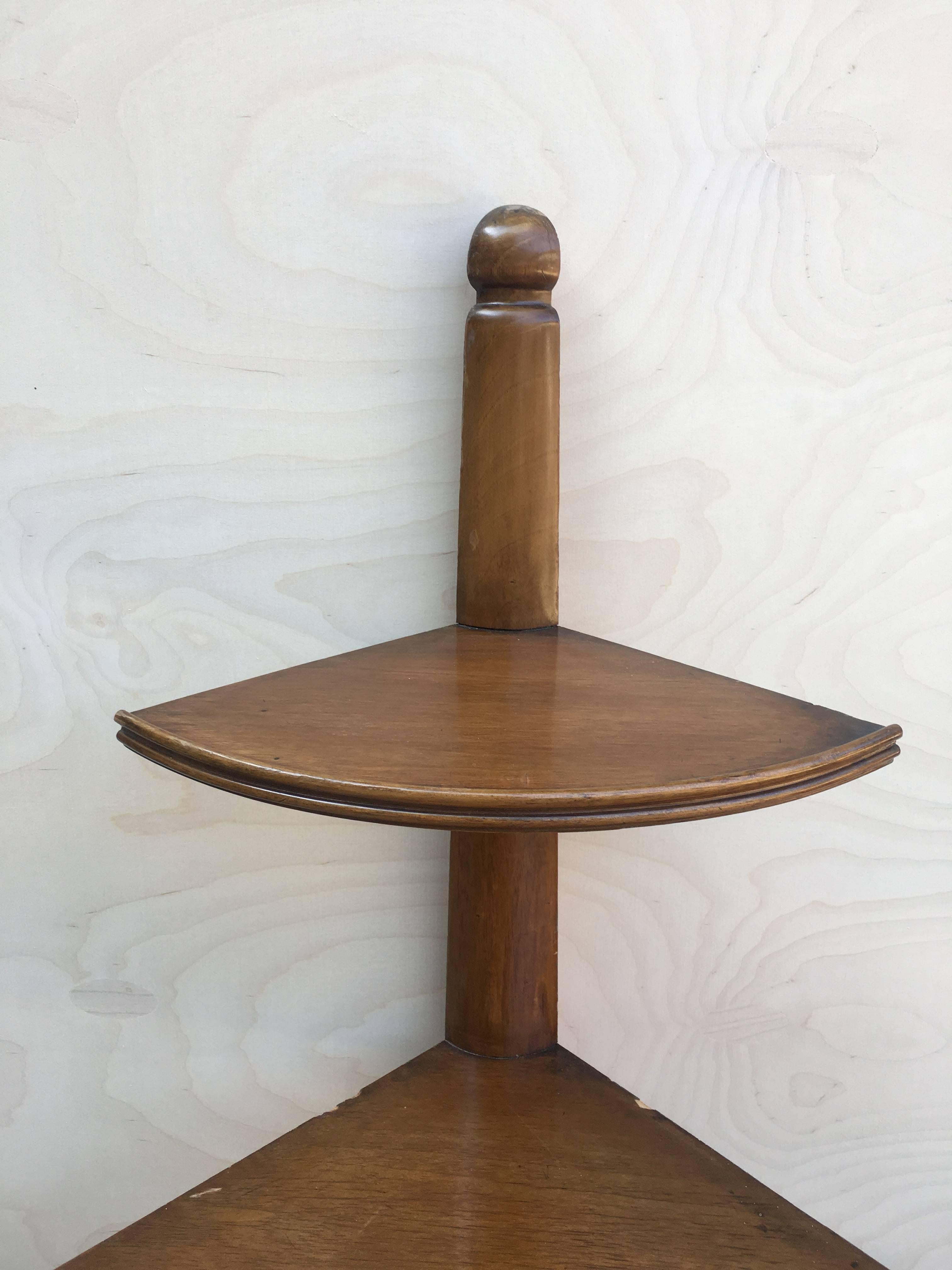 Mid-20th Century Pair of French Oak Corner Shelves on Tripod from 1940s For Sale