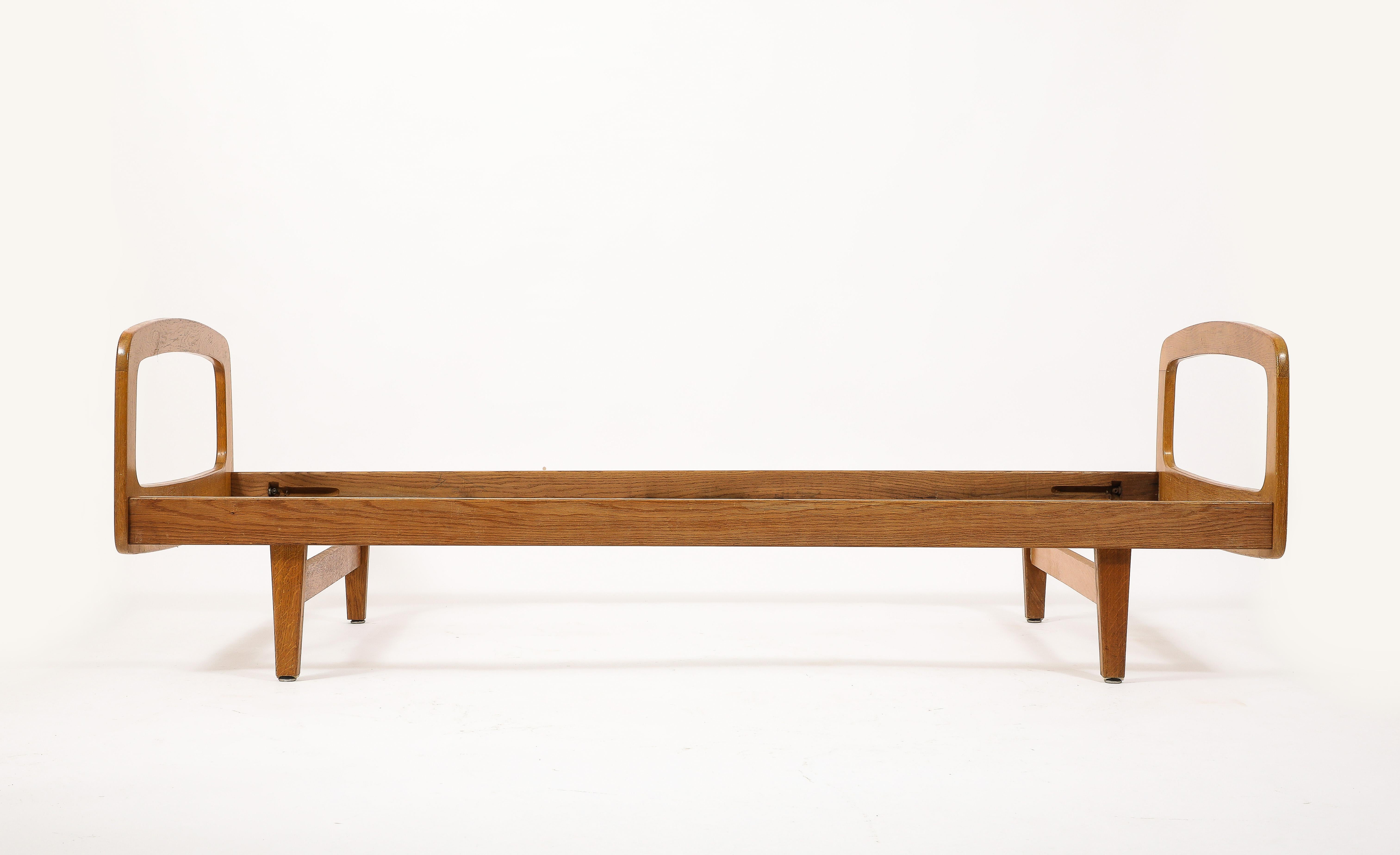 Mid-20th Century Pair of French Oak Daybeds by Jacques Hauville - France 1950's For Sale