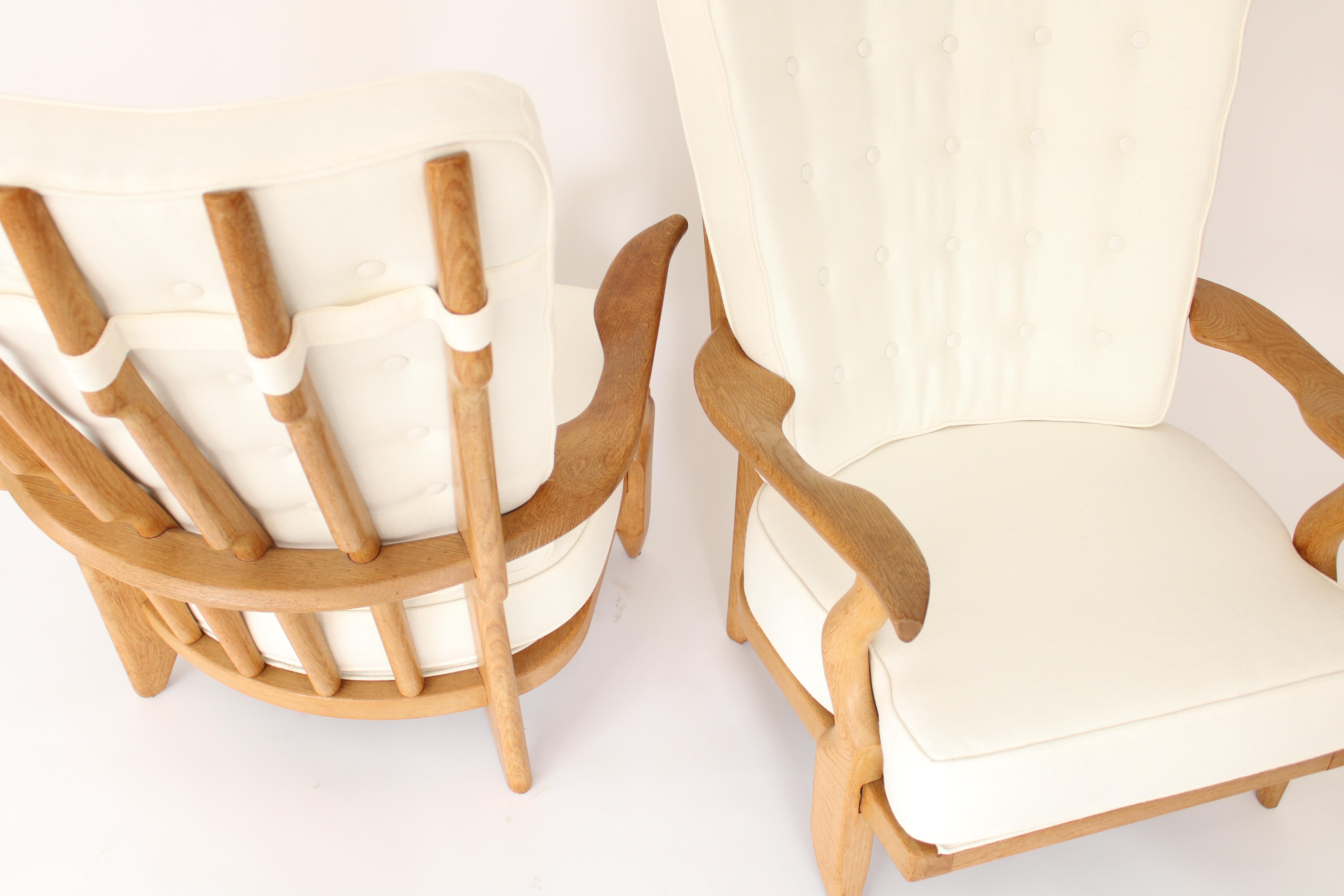 Guillerme et Chambron Votre Maison Pair of French Oak Grand Repos Lounge Chairs  4