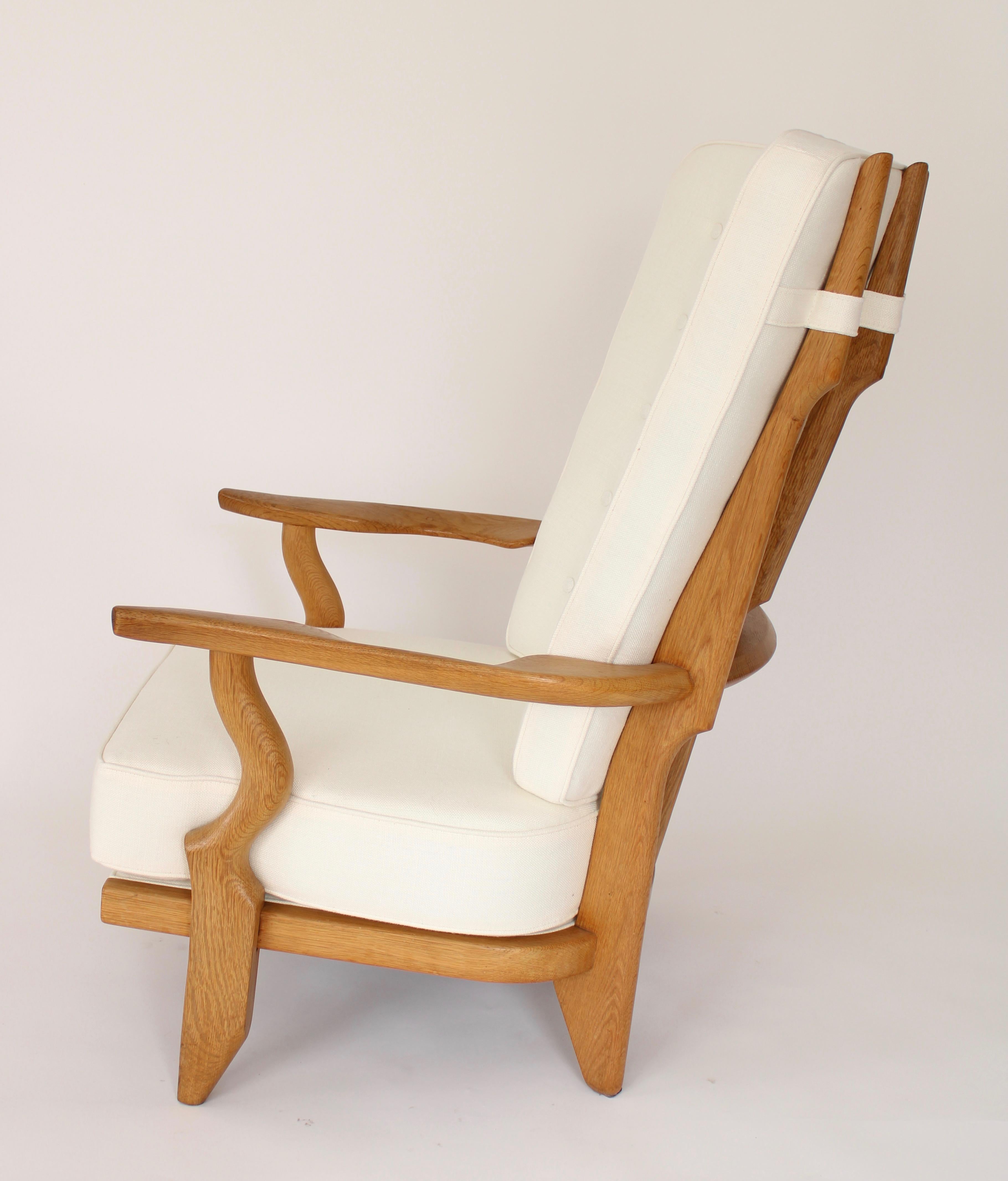 Guillerme et Chambron Votre Maison Pair of French Oak Grand Repos Lounge Chairs  2
