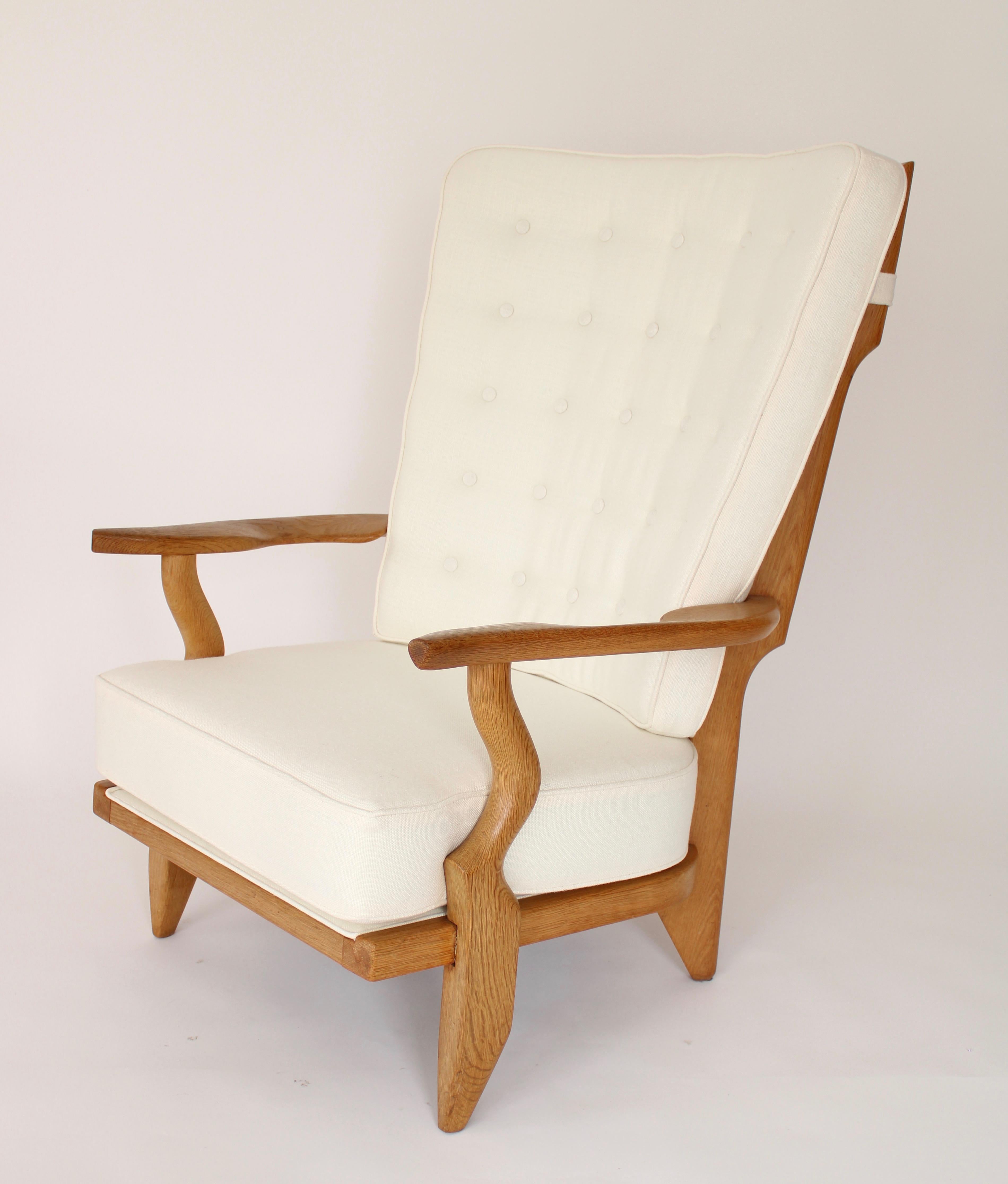 Guillerme et Chambron Votre Maison Pair of French Oak Grand Repos Lounge Chairs  3