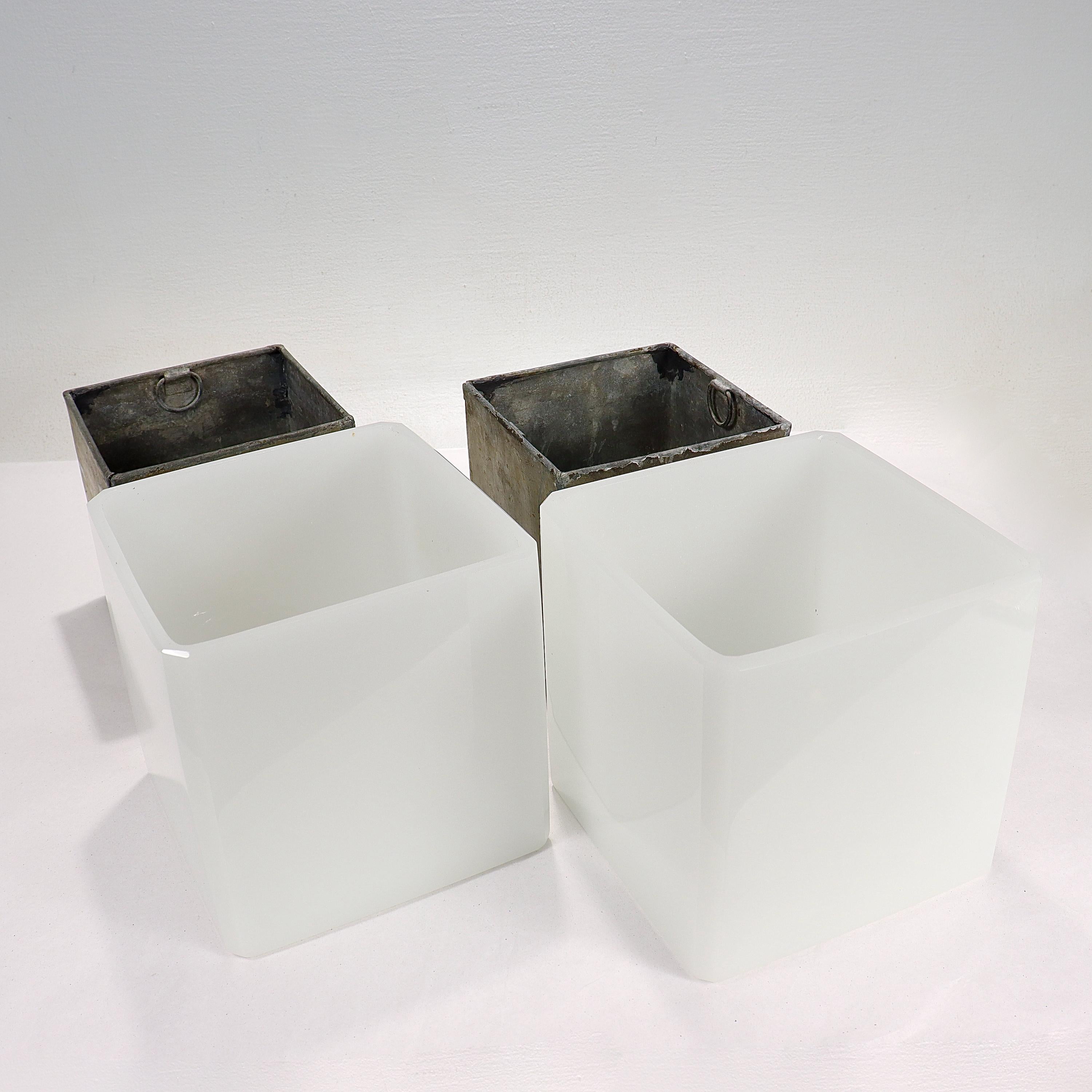 Pair of French Opaline Glass Planters or Jardinieres with Tin Liners In Good Condition For Sale In Philadelphia, PA