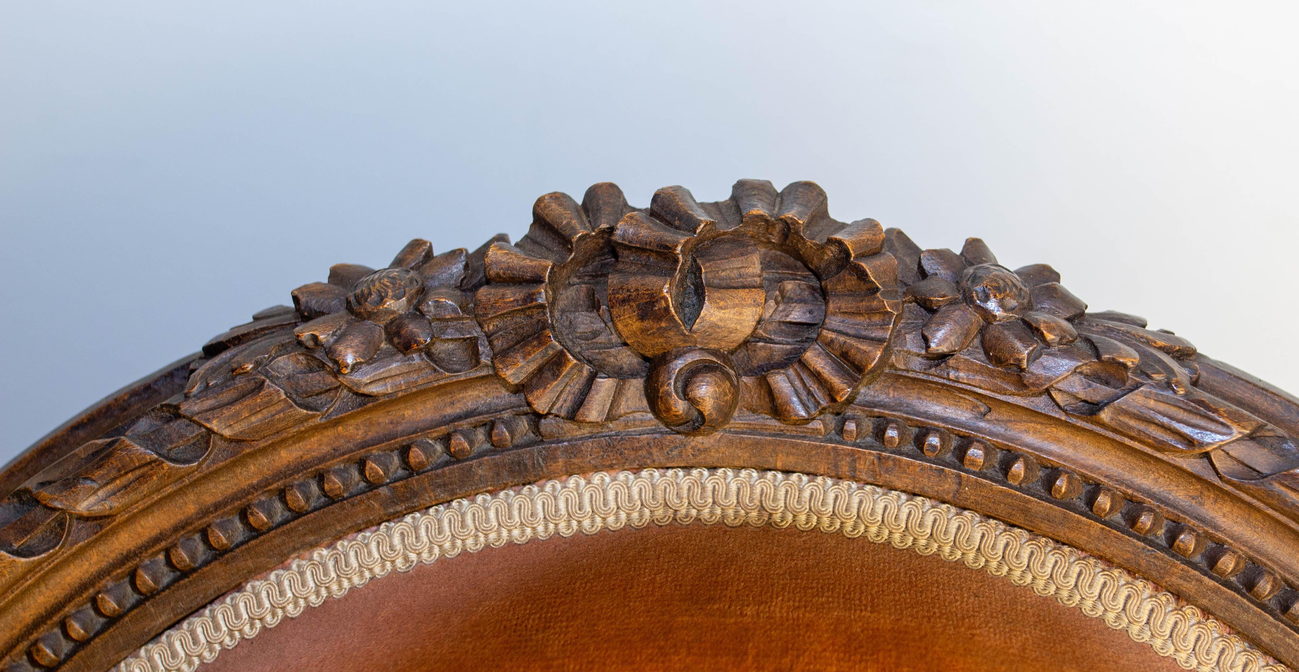Paire de fauteuils ouverts Louis XVI Fauteuils à médaillon, circa 1900 en vente 7