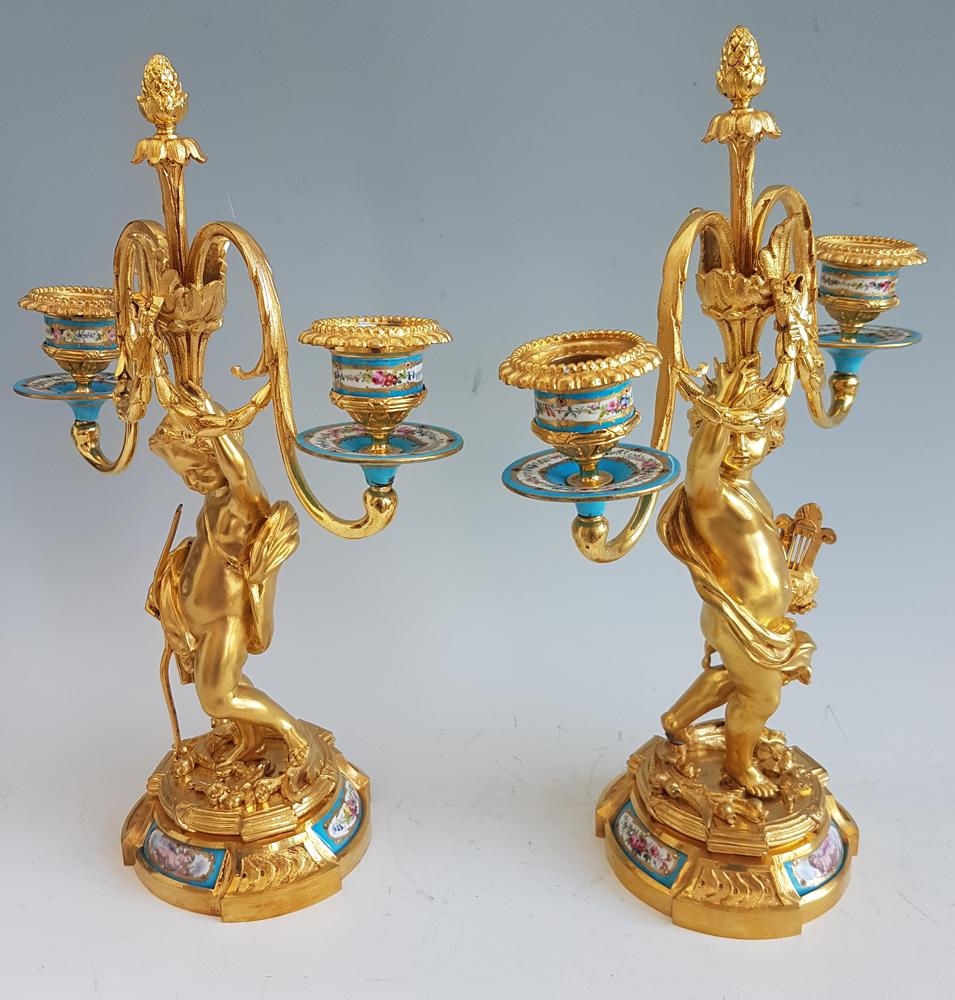 Pair of French Ormolu and Porcelain Candelabra In Good Condition For Sale In London, GB