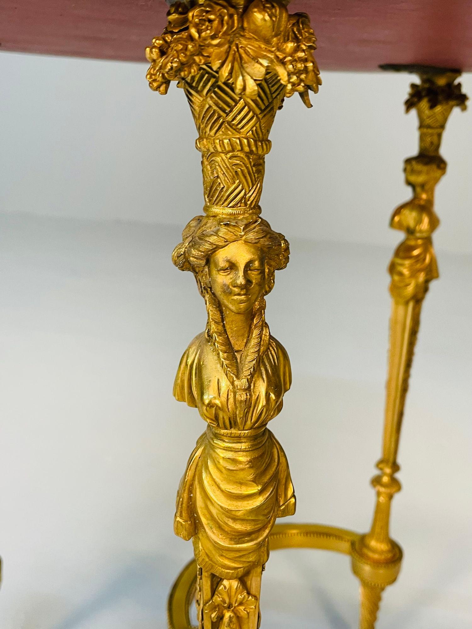 Adam Weisweiler, Gueridons, bronze doré, marbre, France, XIXe siècle en vente 5
