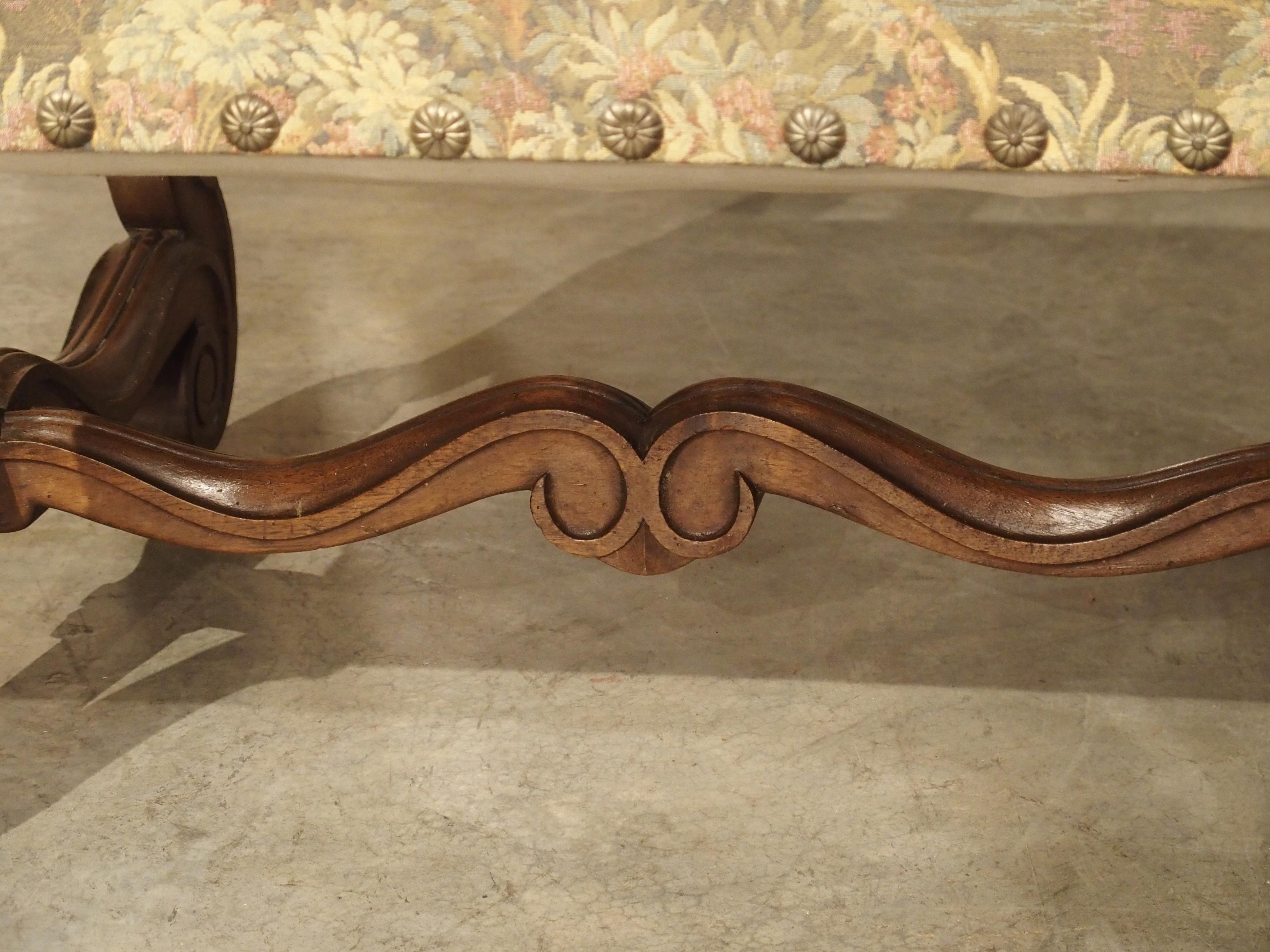 Pair of French Os-de-Mouton Armchairs in Carved Walnut, Circa 1900 3