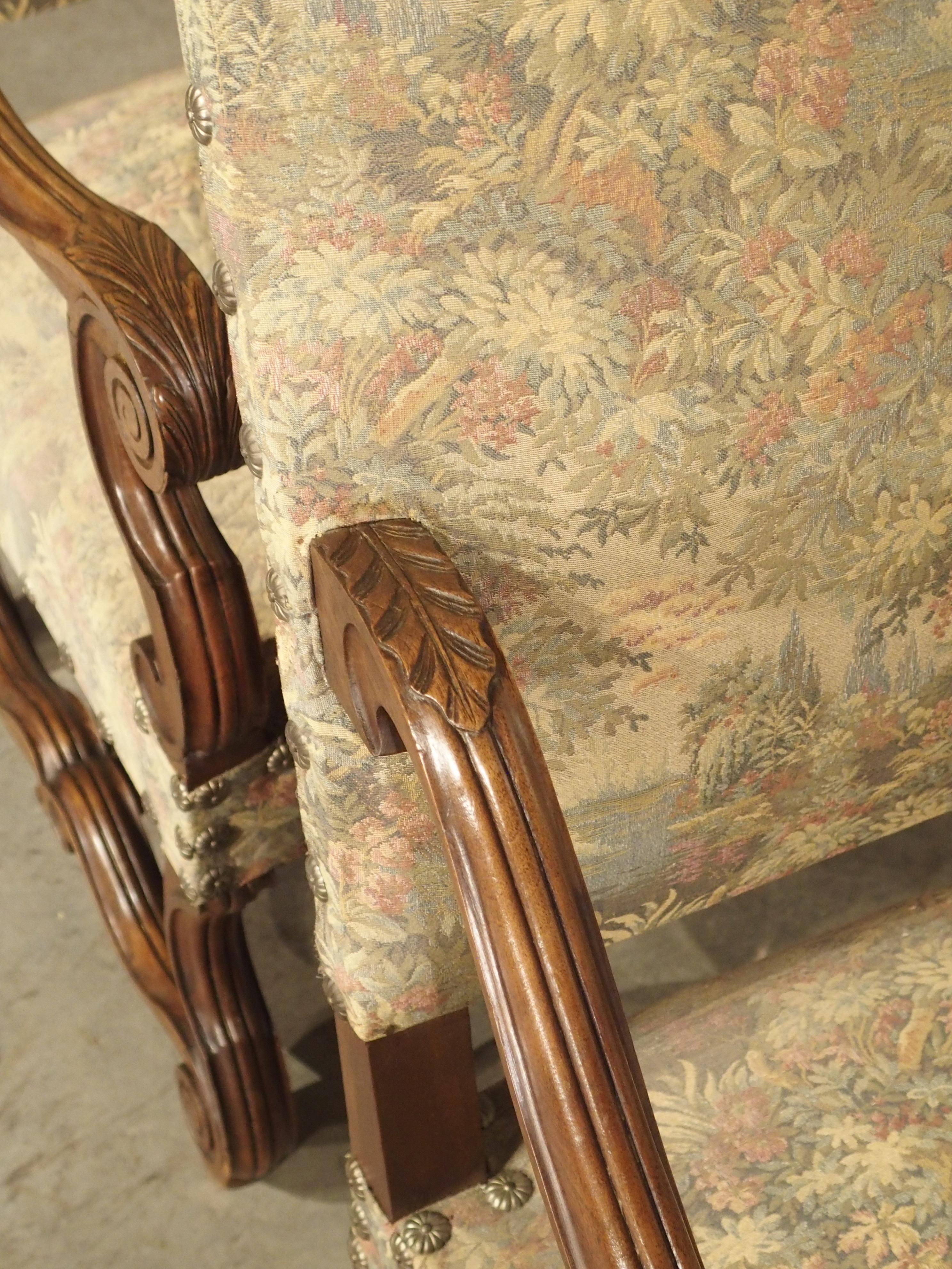 Pair of French Os-de-Mouton Armchairs in Carved Walnut, Circa 1900 5