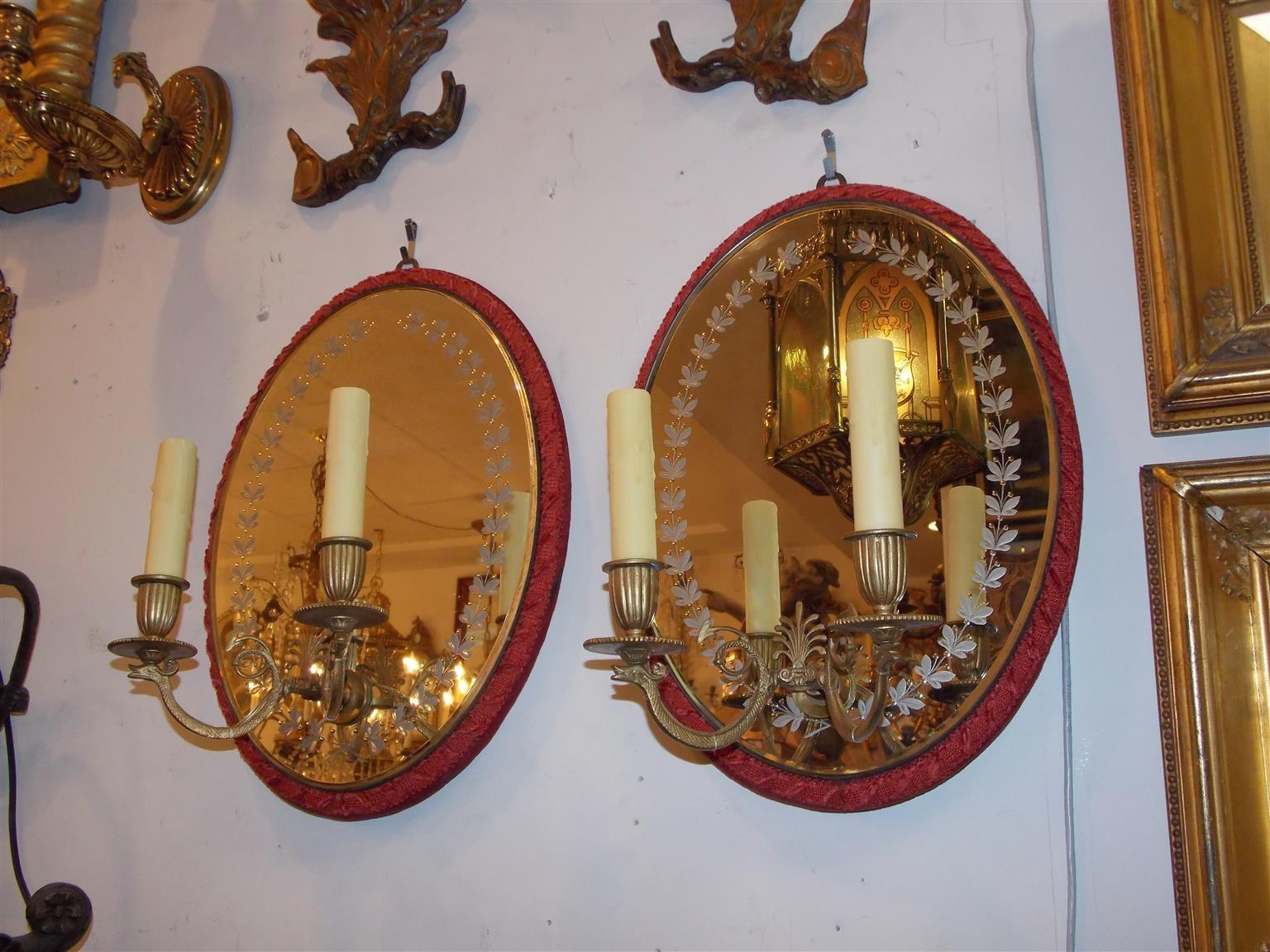 Pair of French Oval Acid Etched Gilt Bronze Mirrored Wall Sconces, Circa 1840 In Excellent Condition For Sale In Hollywood, SC