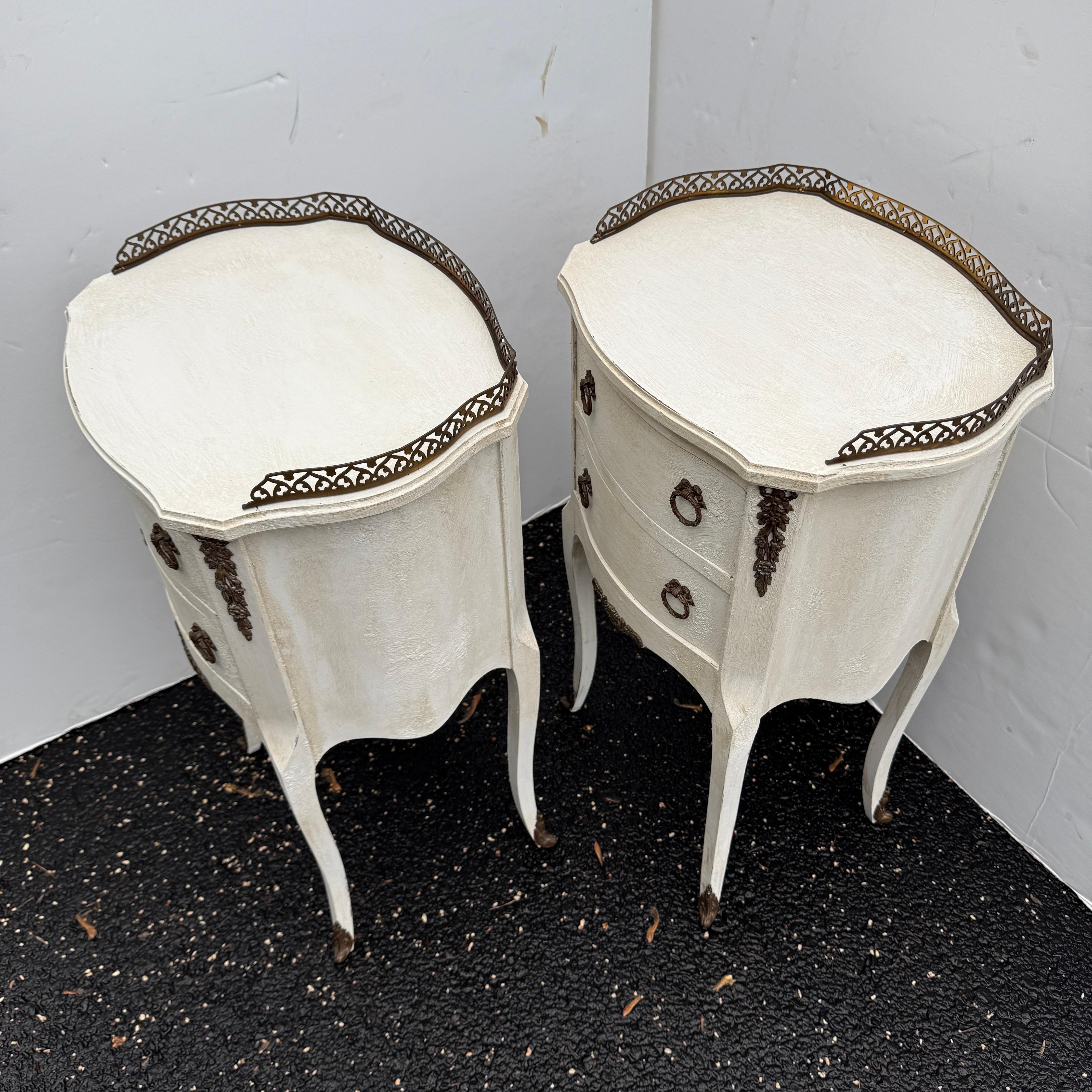 Pair of French Painted Bedside End Tables with Two Drawers For Sale 5