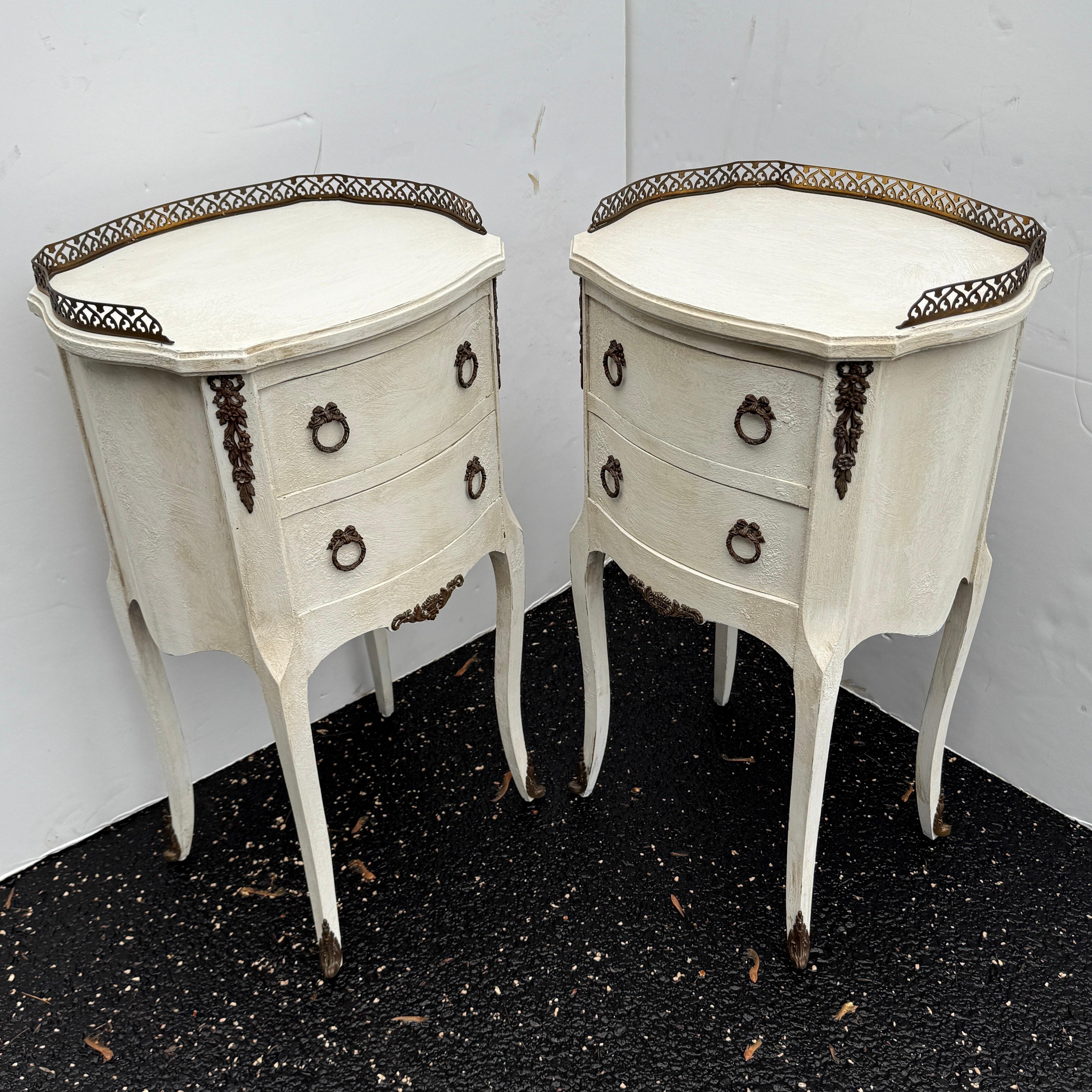 Pair of French Painted Bedside End Tables with Two Drawers For Sale 8