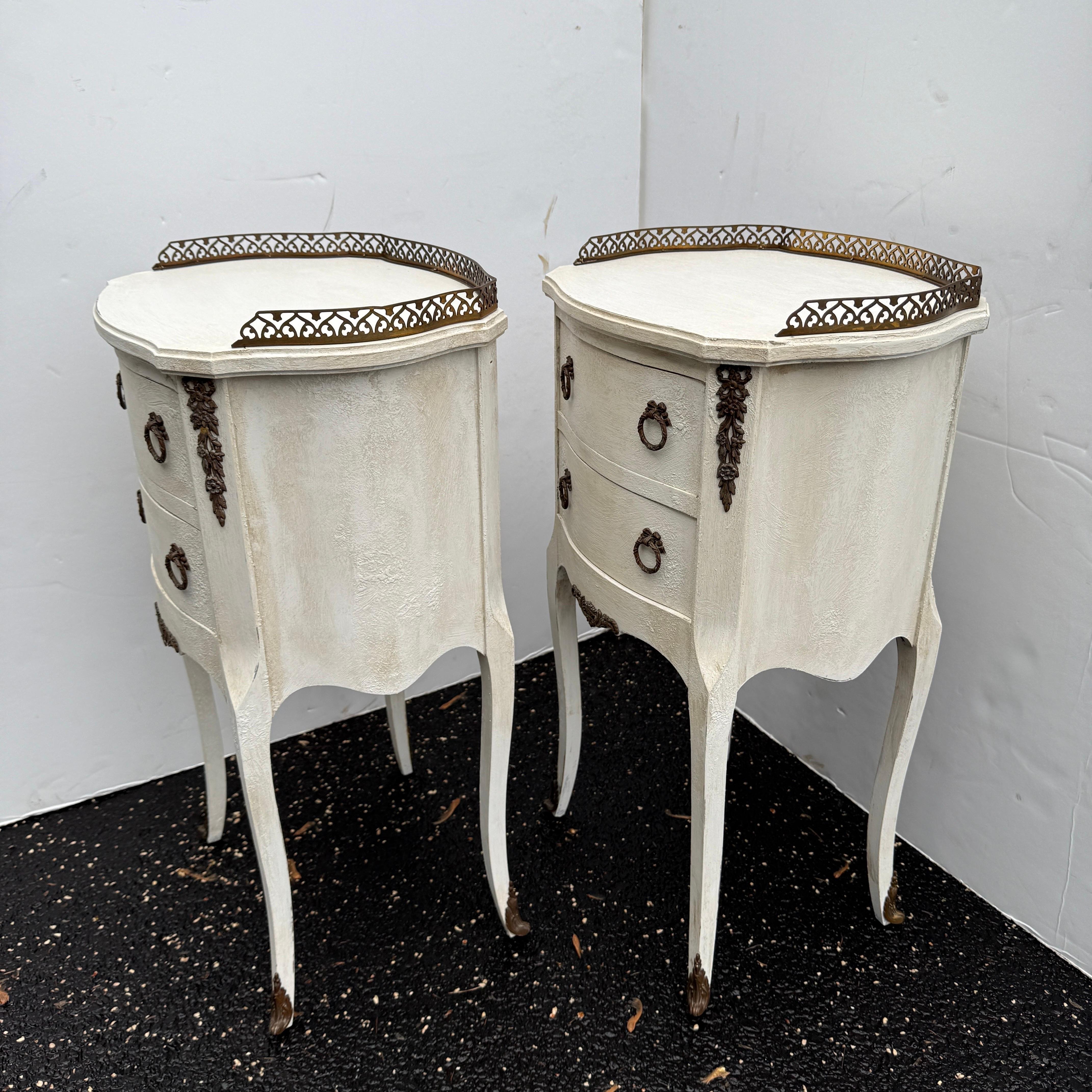 Pair of French Painted Bedside End Tables with Two Drawers For Sale 10