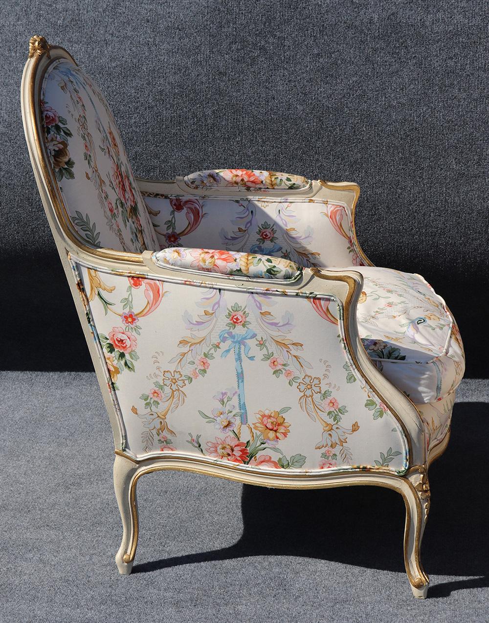 Pair of French Painted Carved Louis XV Style Bergère Chairs 5
