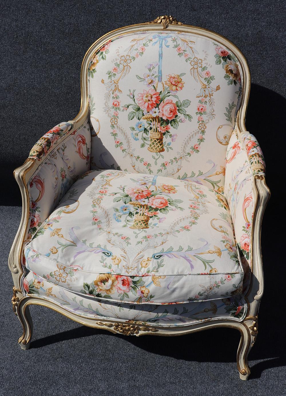 Pair of French Painted Carved Louis XV Style Bergère Chairs 2