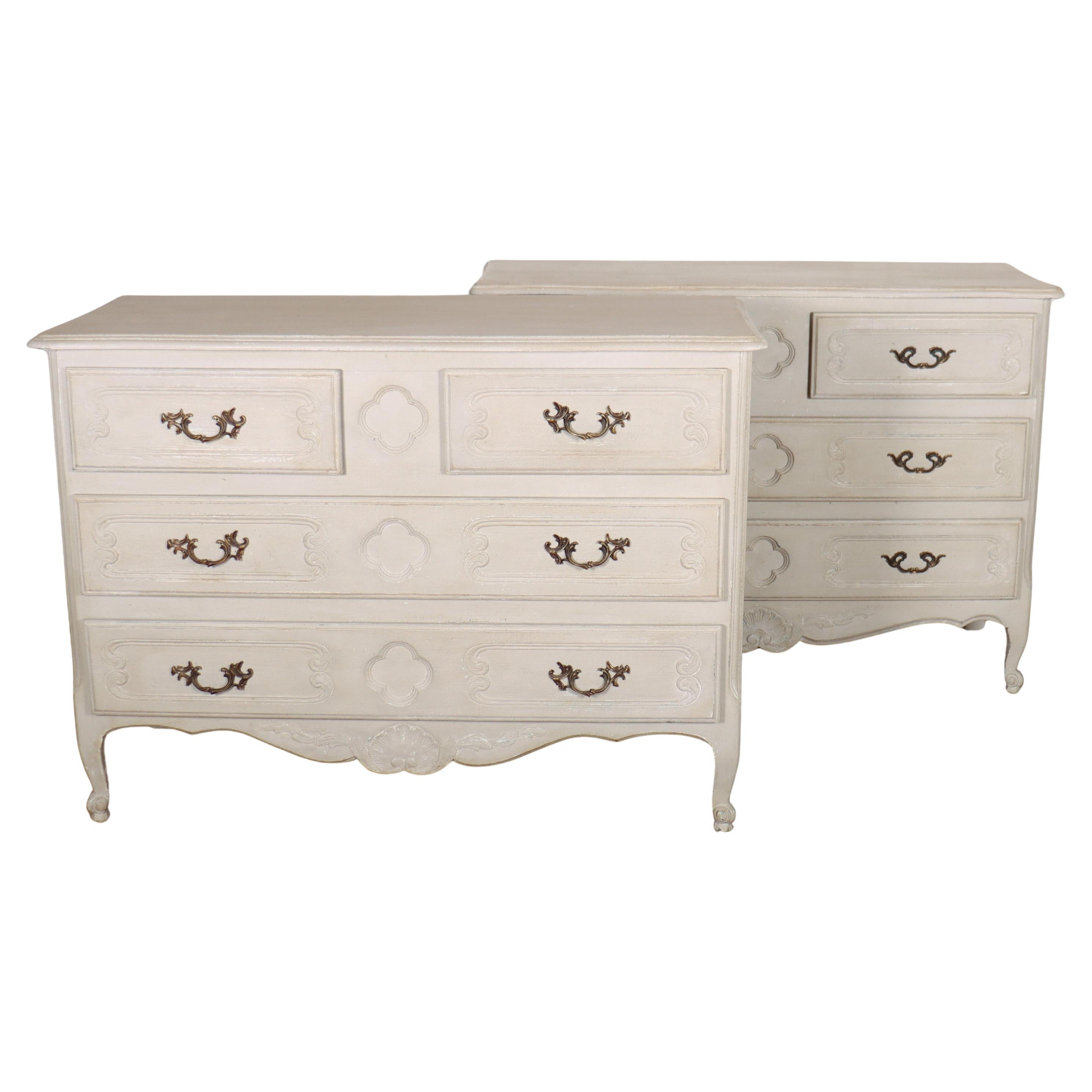 Painted Cómodas y cajoneras