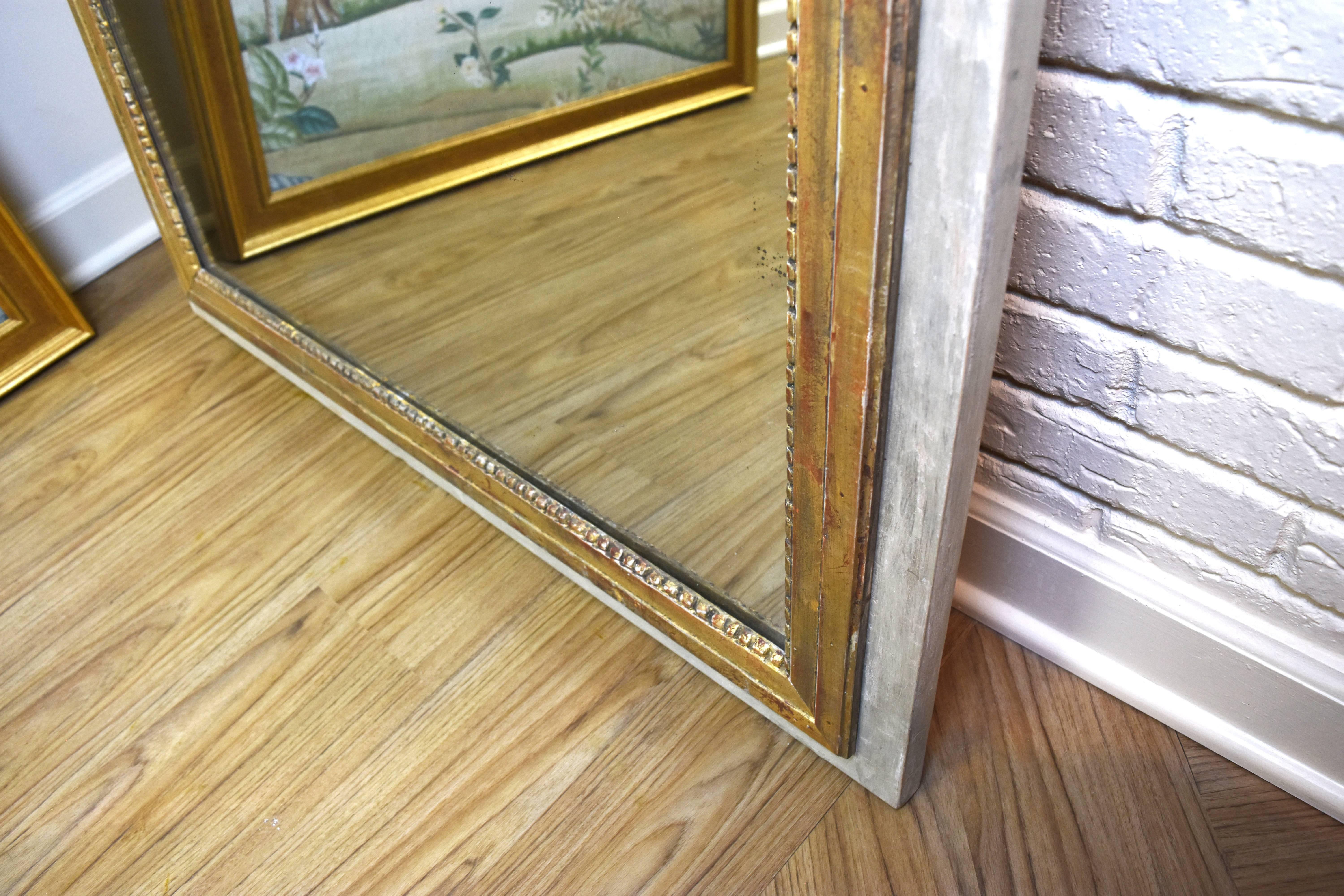 Pair of French Painted Mirrors   In Distressed Condition For Sale In Nashville, TN