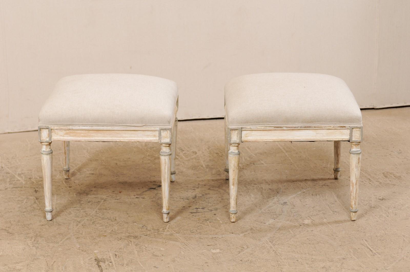 Pair of French Painted Wood Stools, circa 1920s (Geschnitzt)