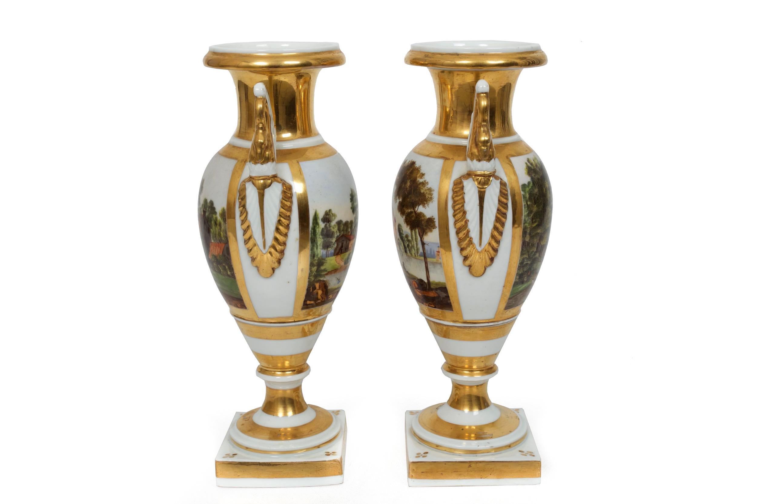 Hand-Painted Pair of French Parisian Painted Porcelain Swan-Form Vases, 19th Century