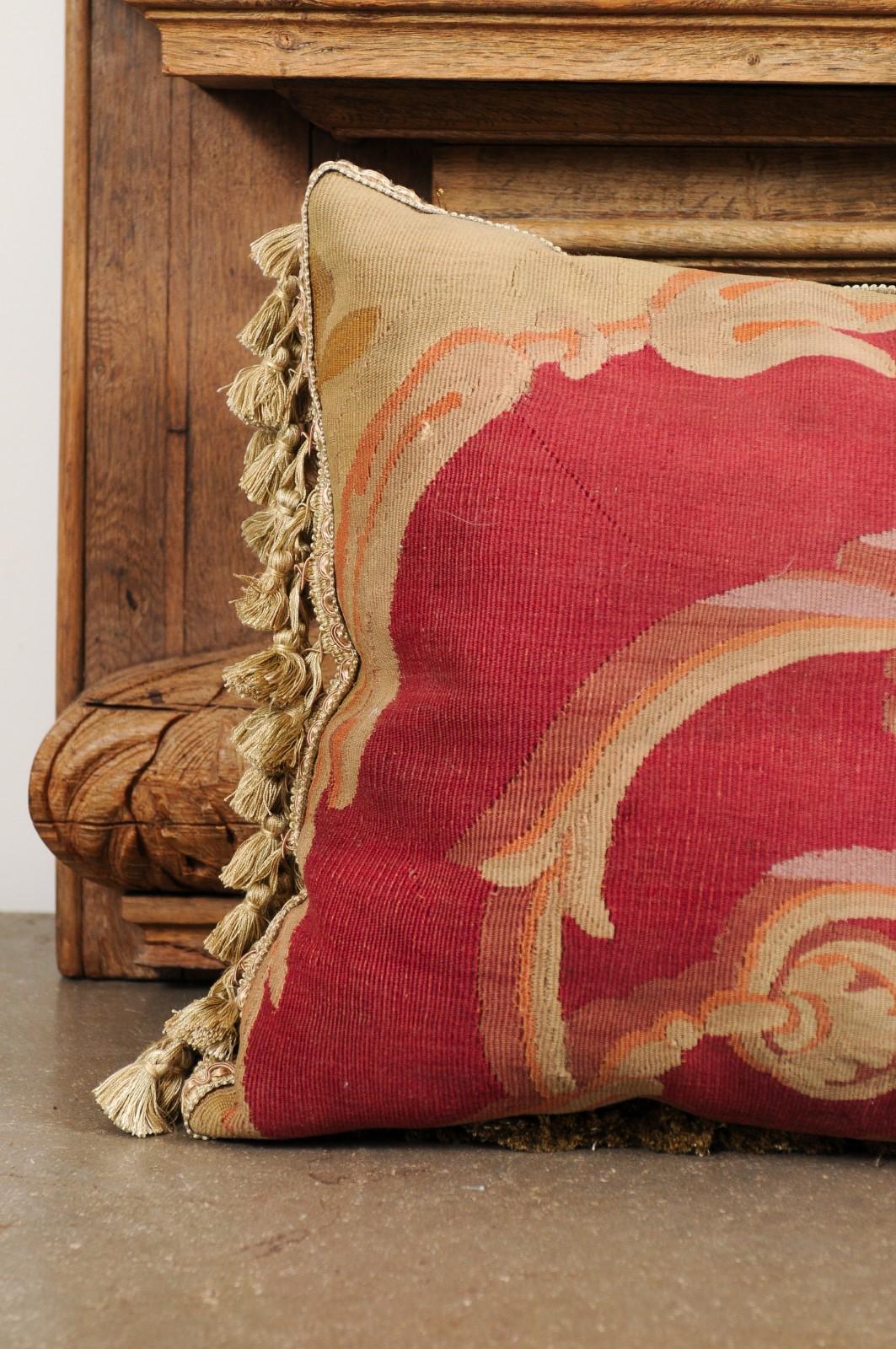 Pair of French Pillows Made of 19th Century Aubusson Tapestries with Foliage For Sale 9