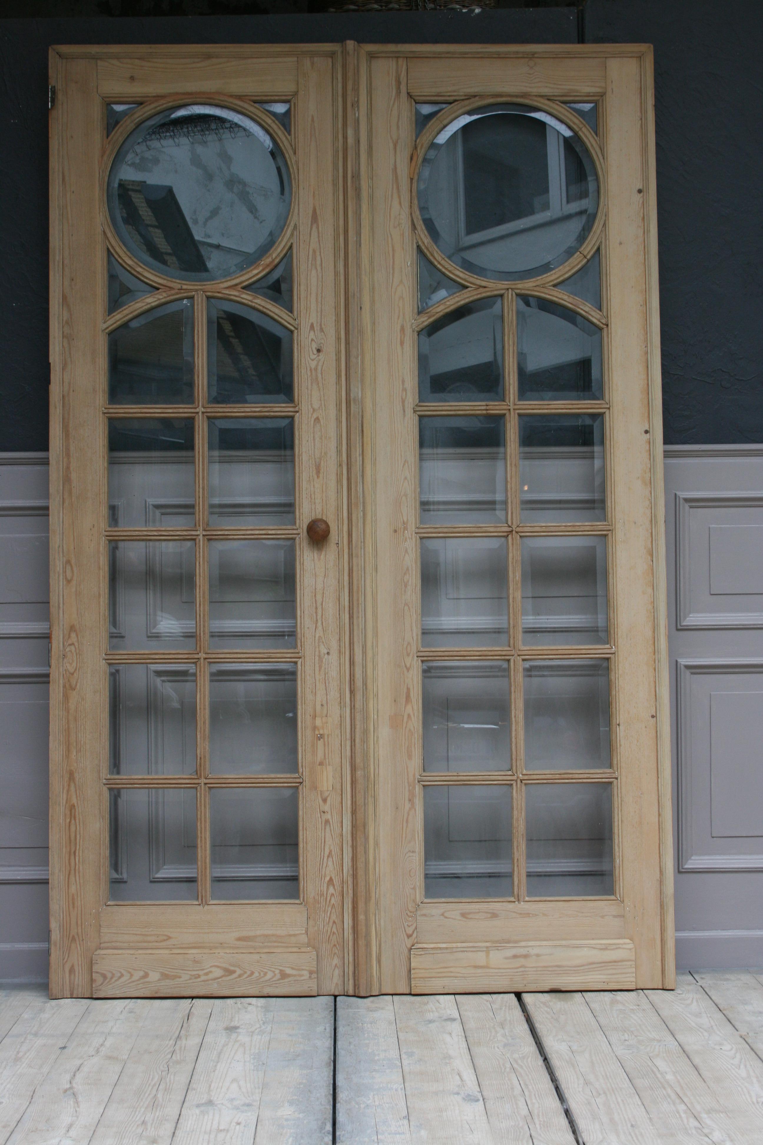 Pair of French Pine Doors with Beveled Glass, Art Deco, circa 1920s 10