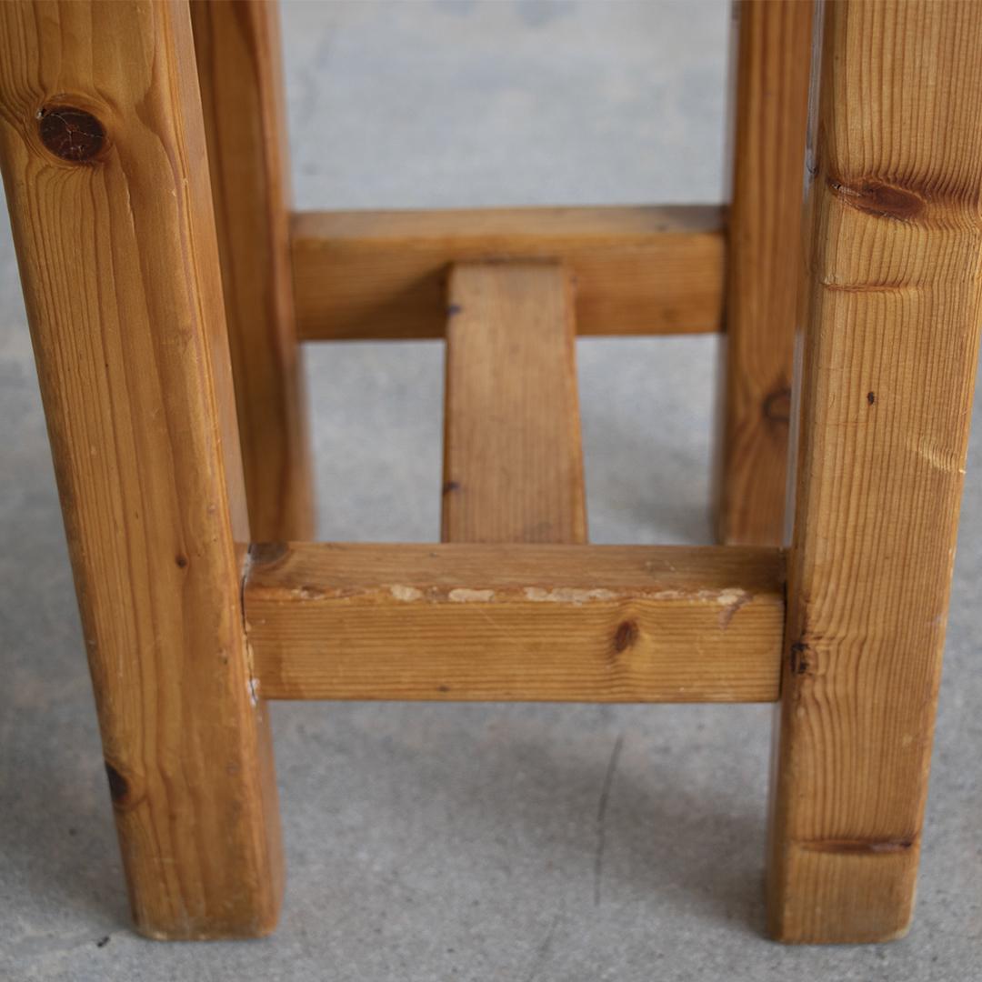 Pair of French Pine Stool in the Style of Charlotte Perriand 4