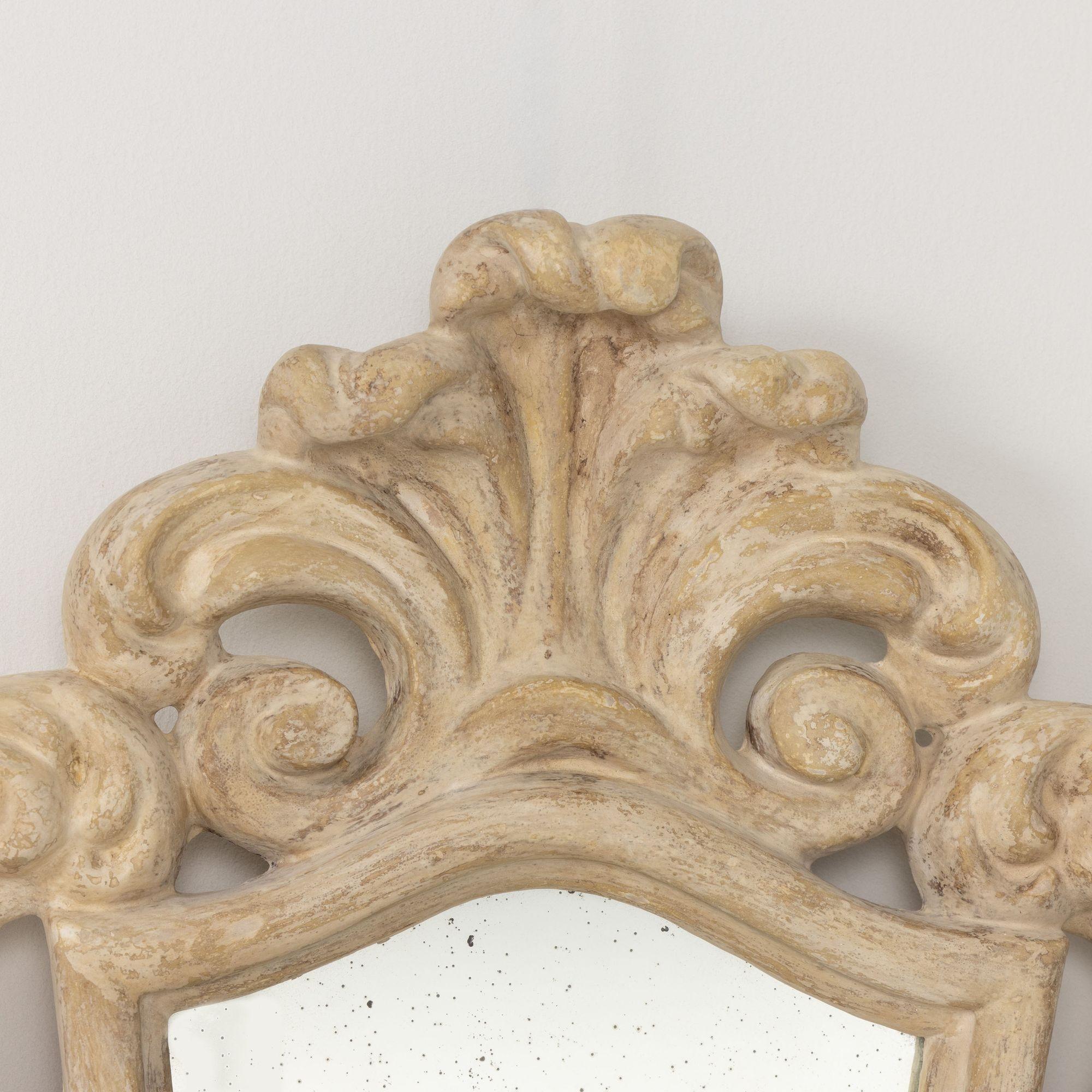 Paire de miroirs d'époque Hollywood Regency en plâtre et laqué en vente 3