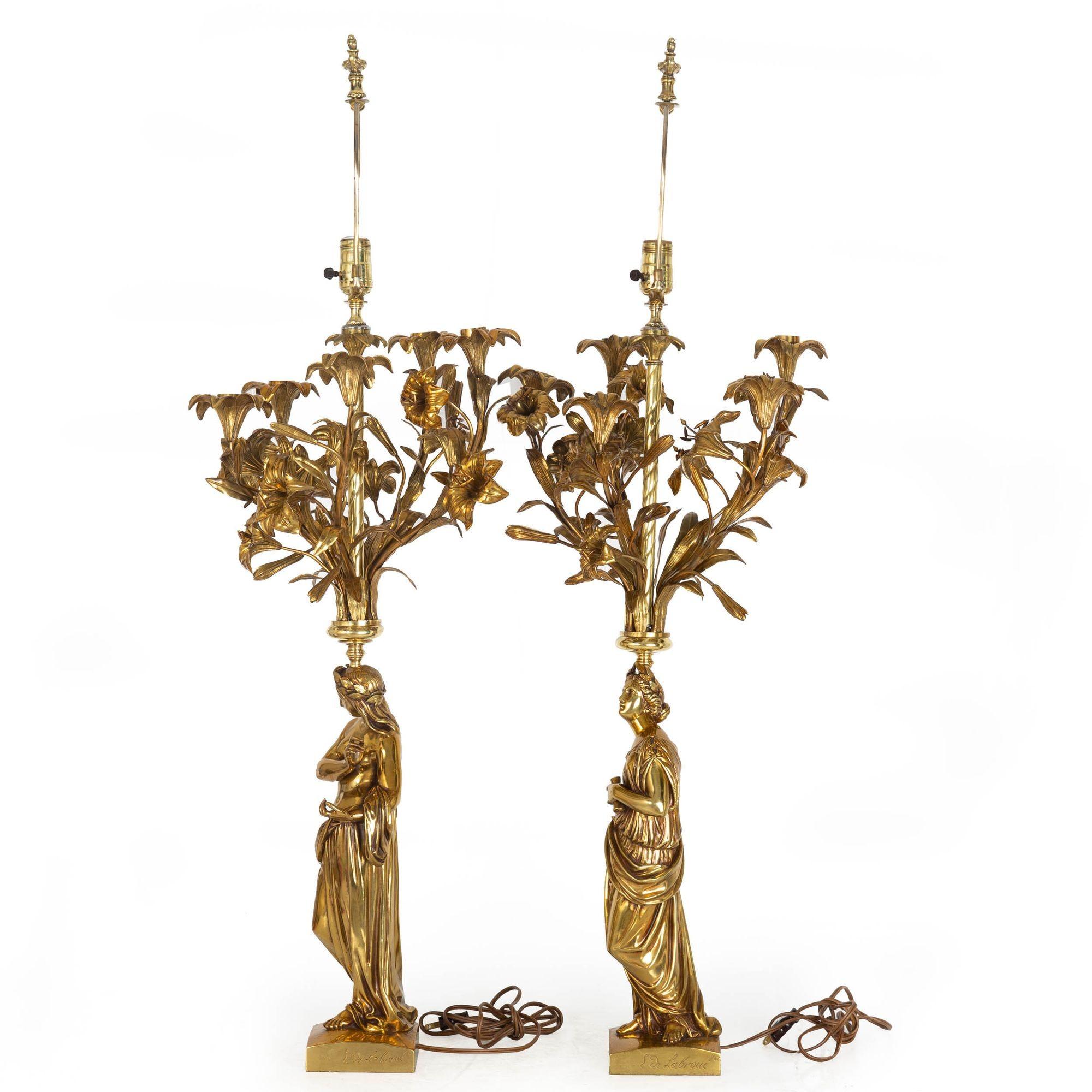 Pair of French “Poet & Musician” Bronze Sculpture Five-Light Candelabra In Good Condition For Sale In Shippensburg, PA