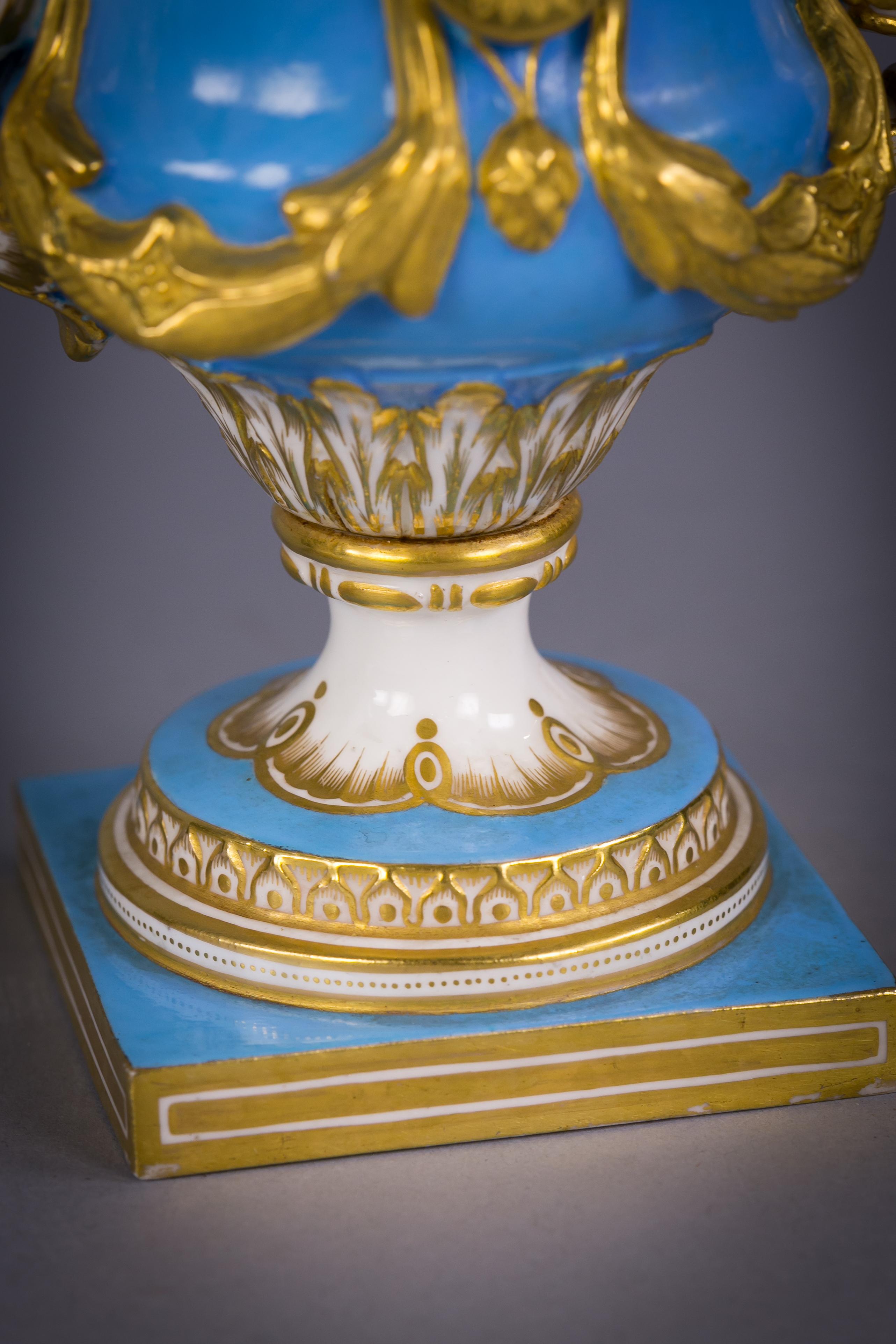 Mid-19th Century Pair of French Porcelain Gilt and Sky Blue Covered Urns, Sevres, circa 1860 For Sale