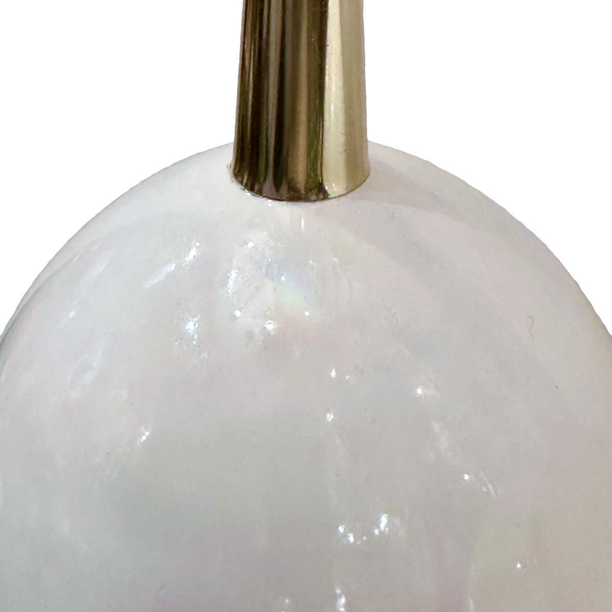 Pair of French Porcelain Lamps In Good Condition For Sale In New York, NY