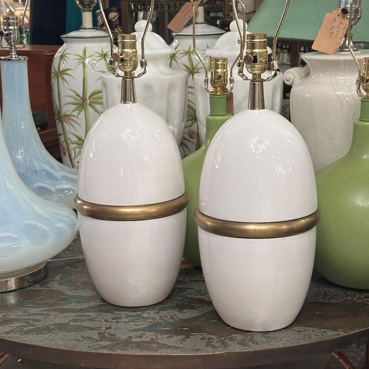 Pair of French Porcelain Lamps For Sale 1