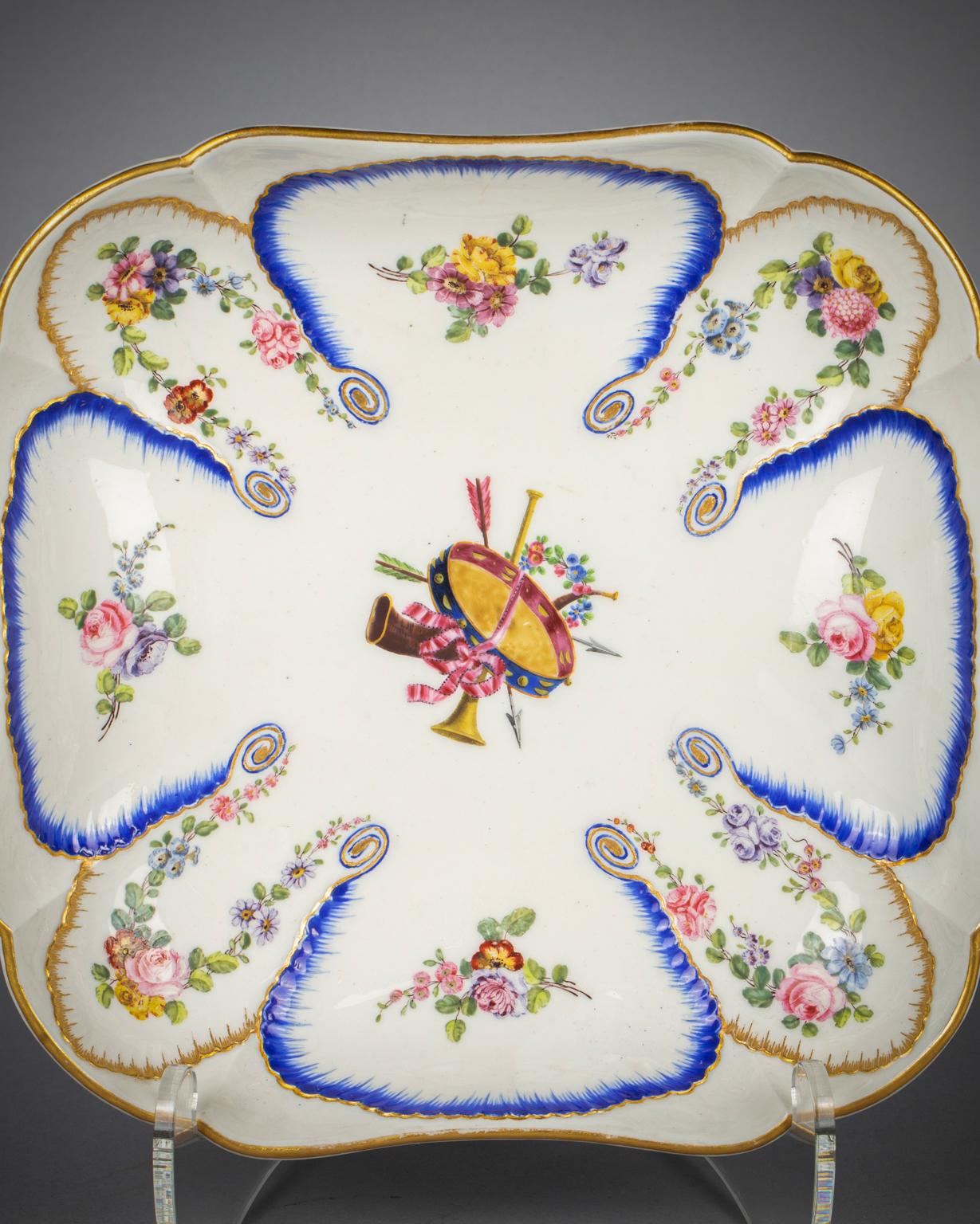 Pair of French Porcelain Square Dishes, Sevres, Dated 1765 In Excellent Condition For Sale In New York, NY