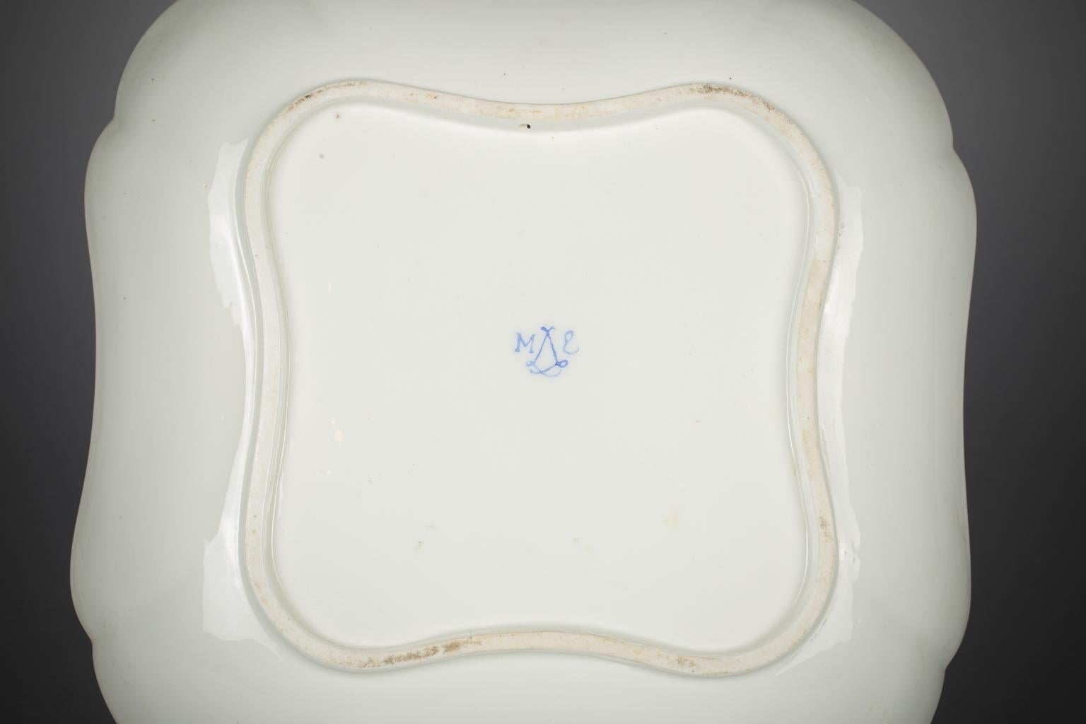 Mid-18th Century Pair of French Porcelain Square Dishes, Sevres, Dated 1765 For Sale