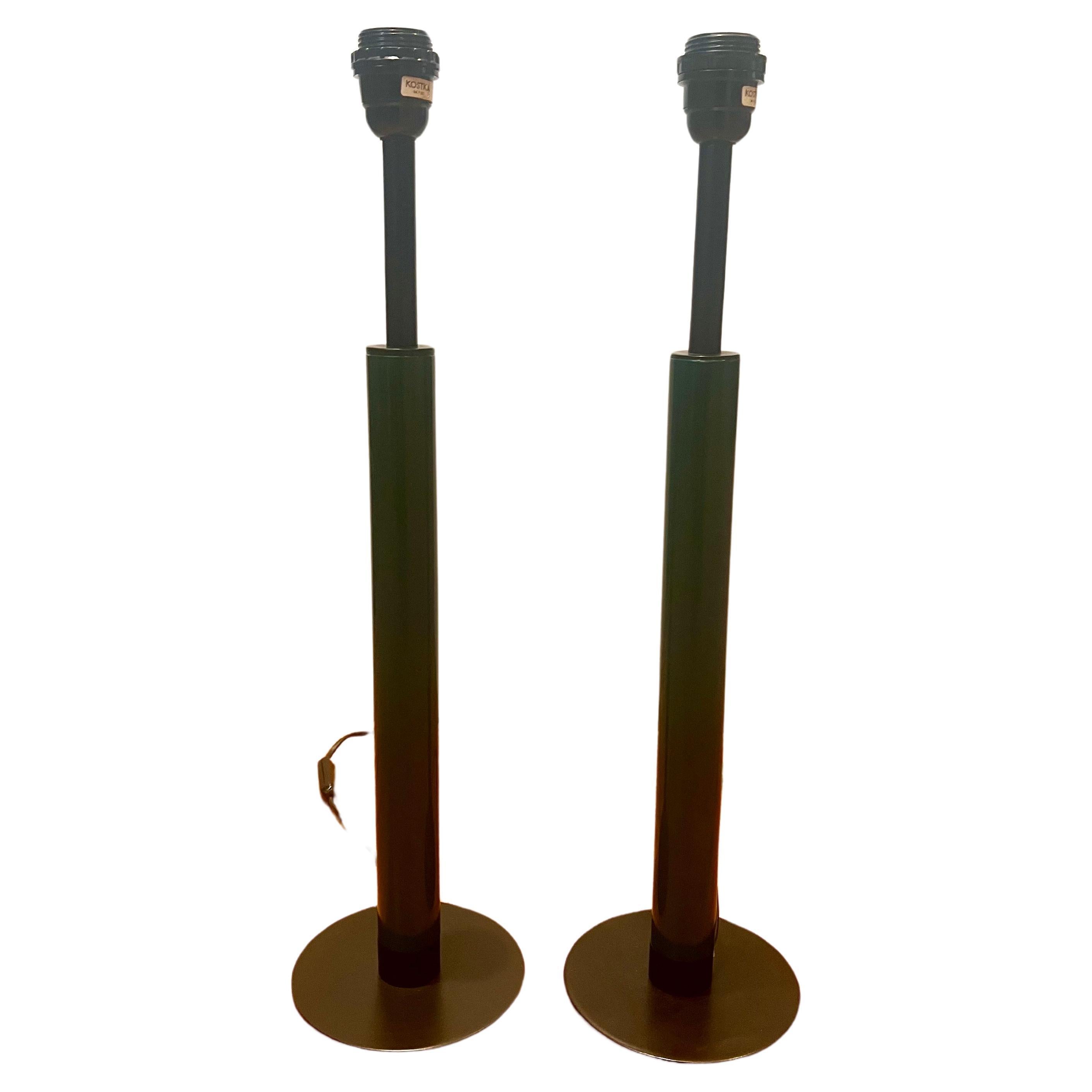 Post-Modern Pair of French Postmodern Table Lamps by Robert Kostka Enameled Forest Green For Sale