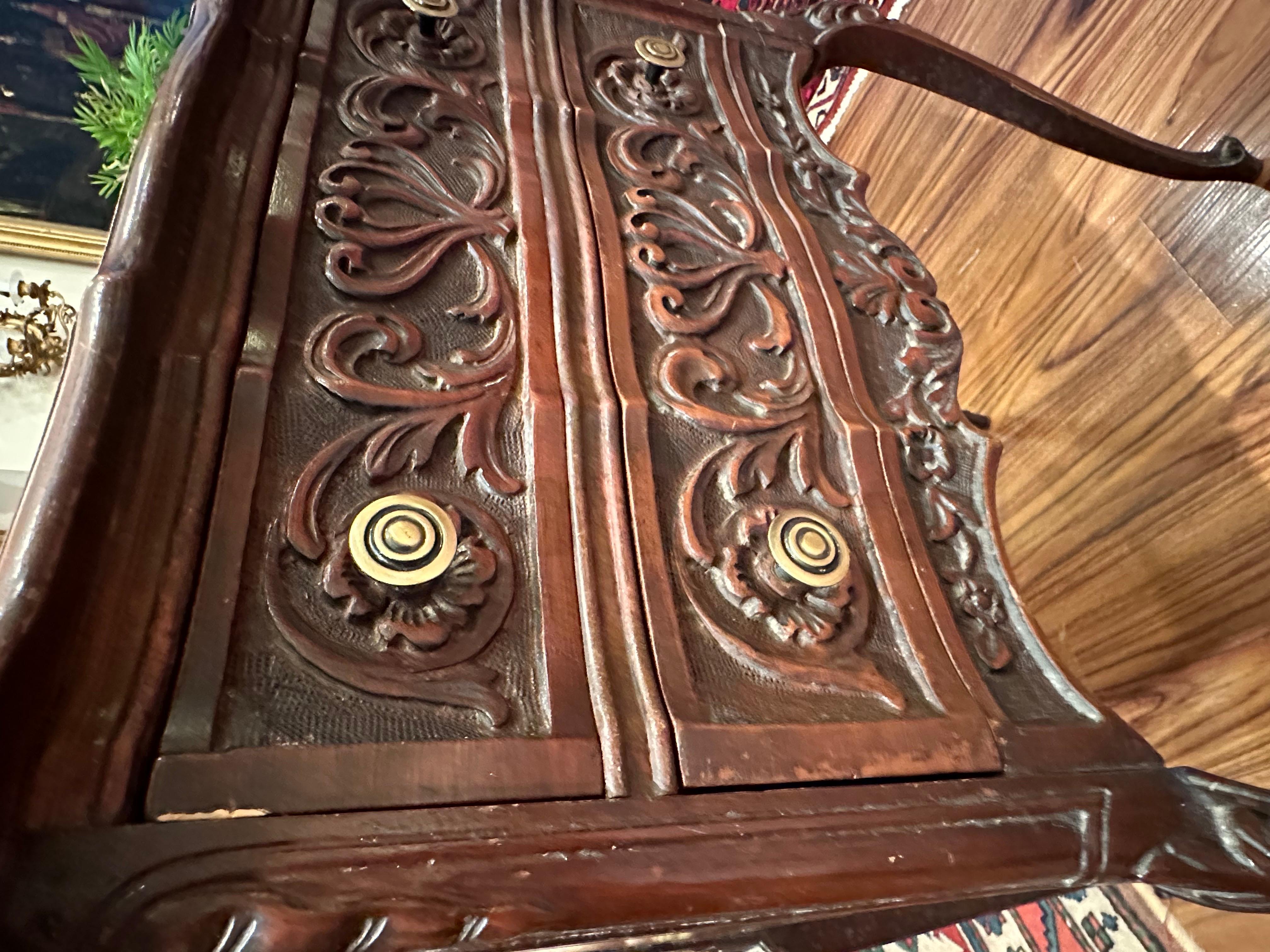 Pair of French Provincial Antique Marble Top Walnut Commodes. For Sale 1