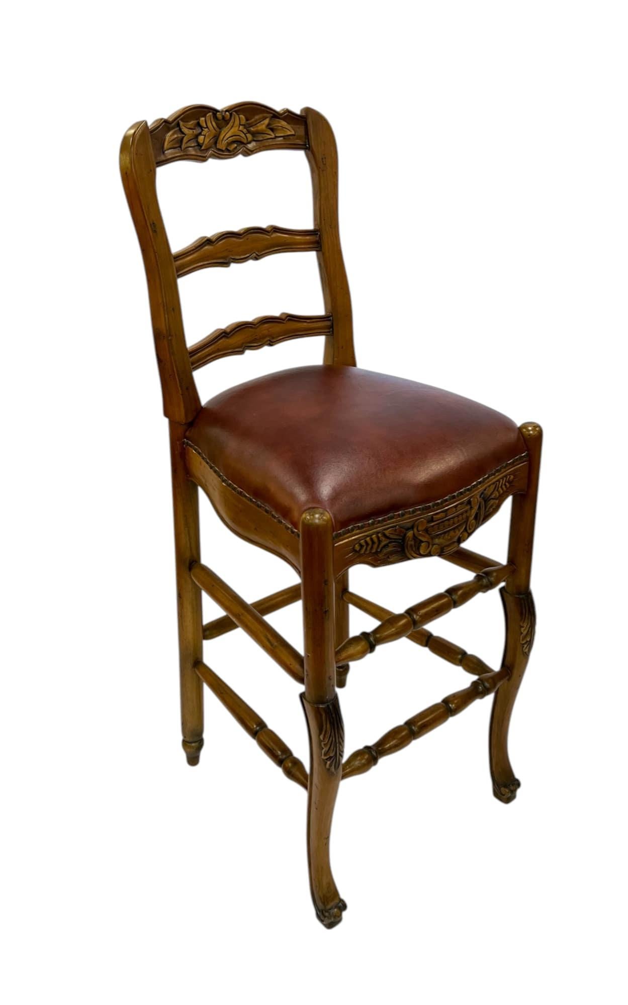 Late 20th Century Pair of French Provincial Pine Bar Stools For Sale