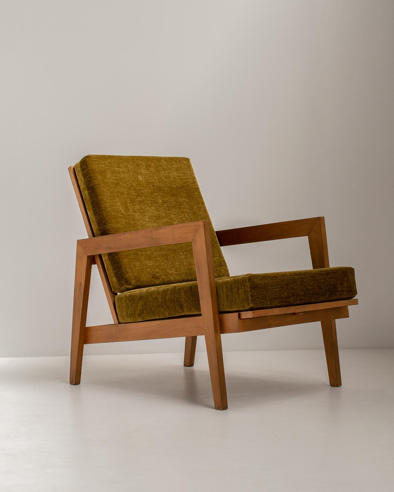 Pair of French Reconstruction Armchairs, France 1960s In Good Condition For Sale In Antwerp, BE