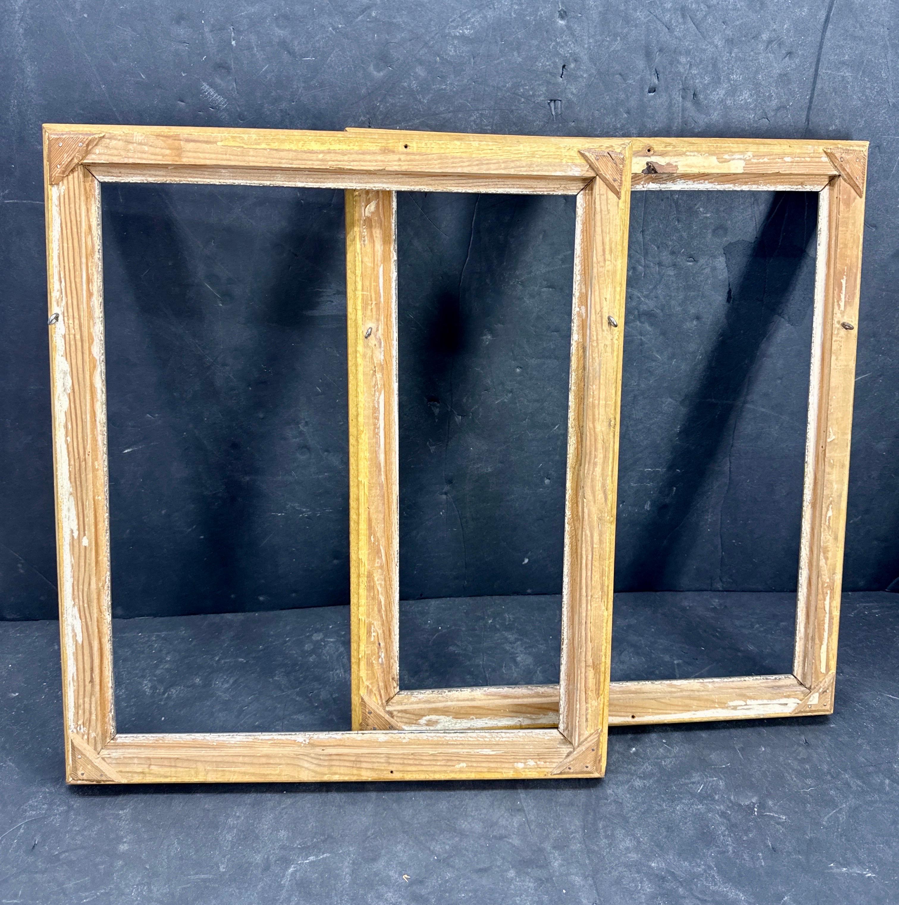 Pair of French Rectangular Silver Leaf Gilt Wood Art Frames In Good Condition For Sale In Haddonfield, NJ