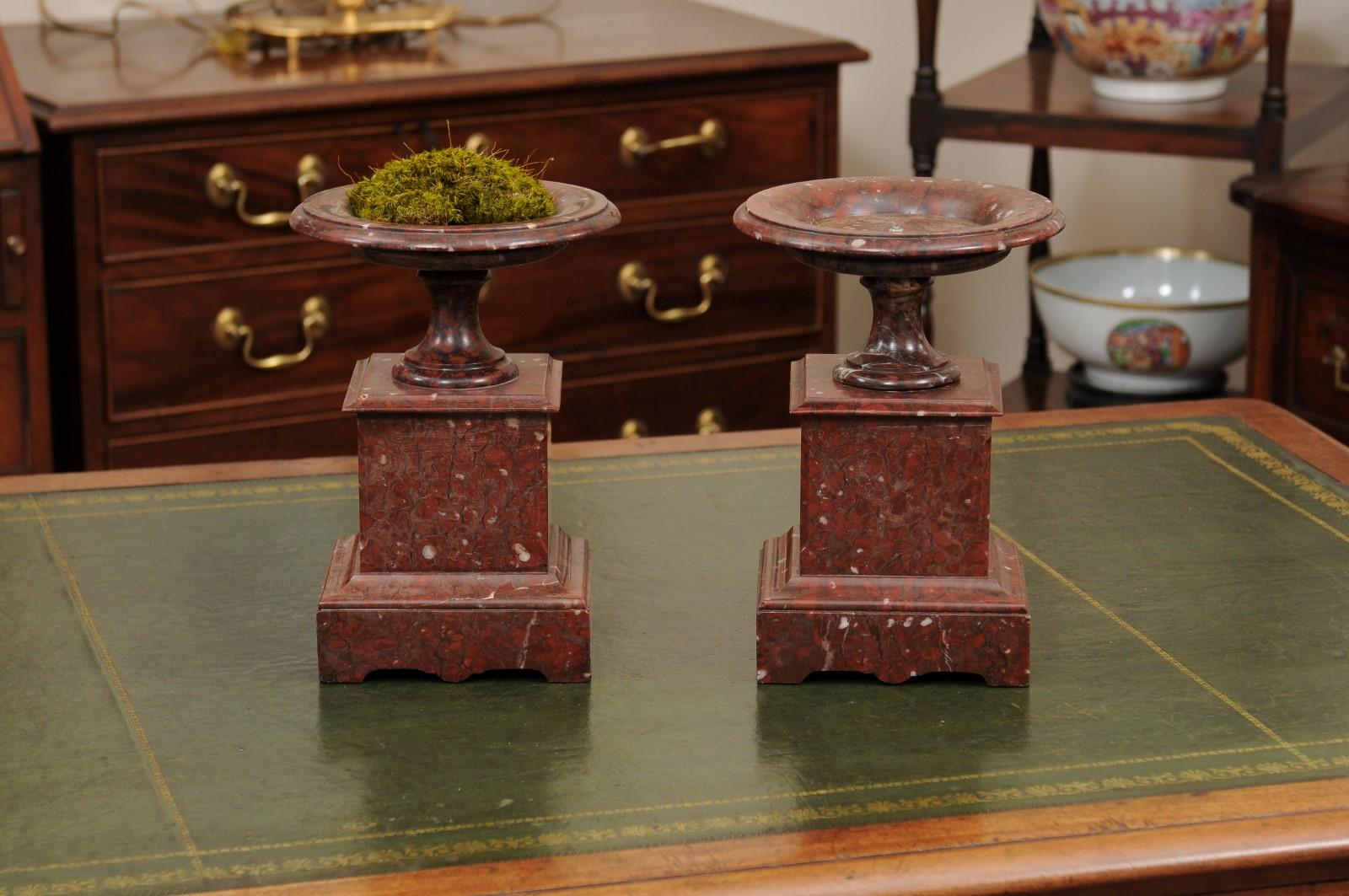 Pair of French Red Marble Tazzas / Coupes, ca. 1890 For Sale 3