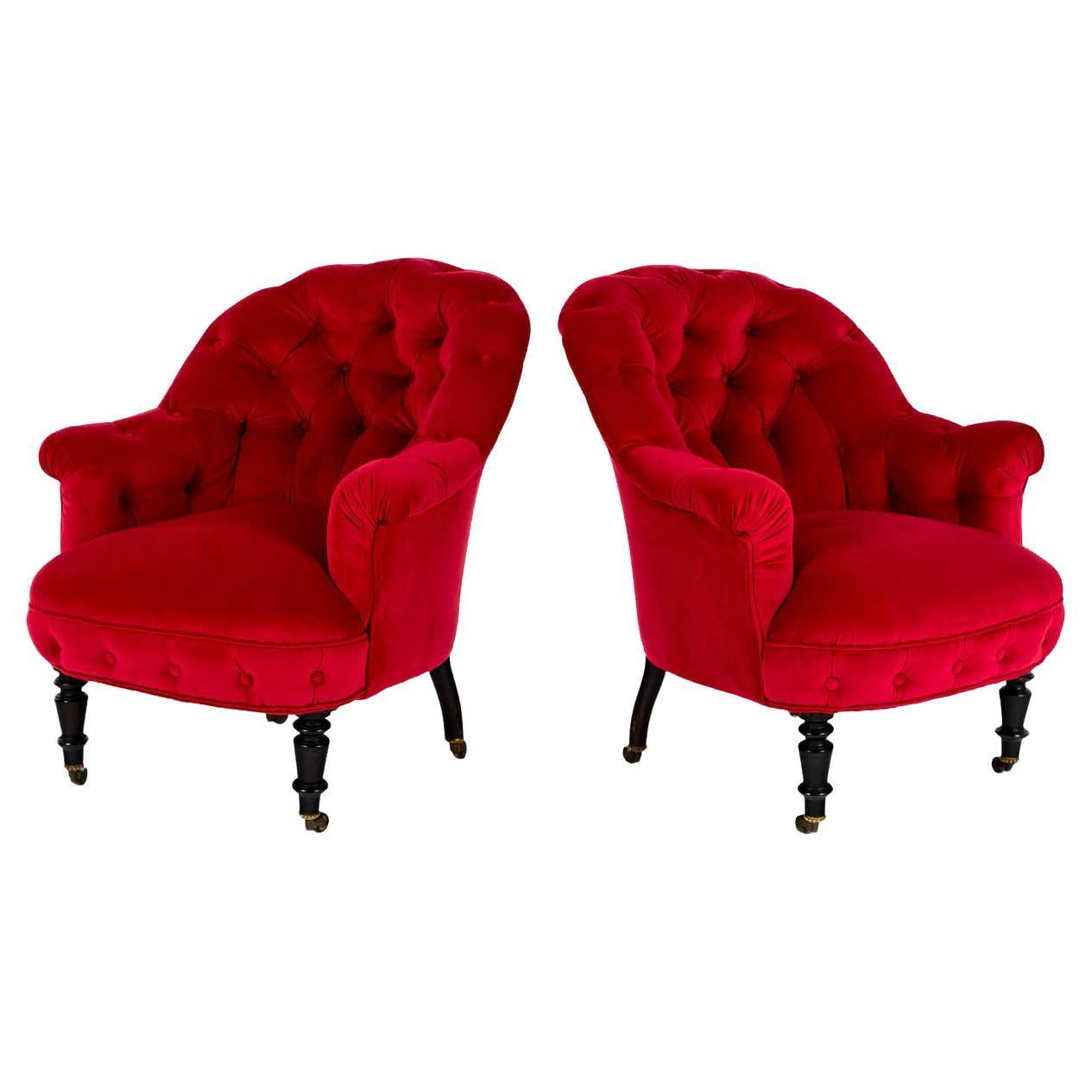 Pareja de sillones franceses de terciopelo rojo con respaldo de botones