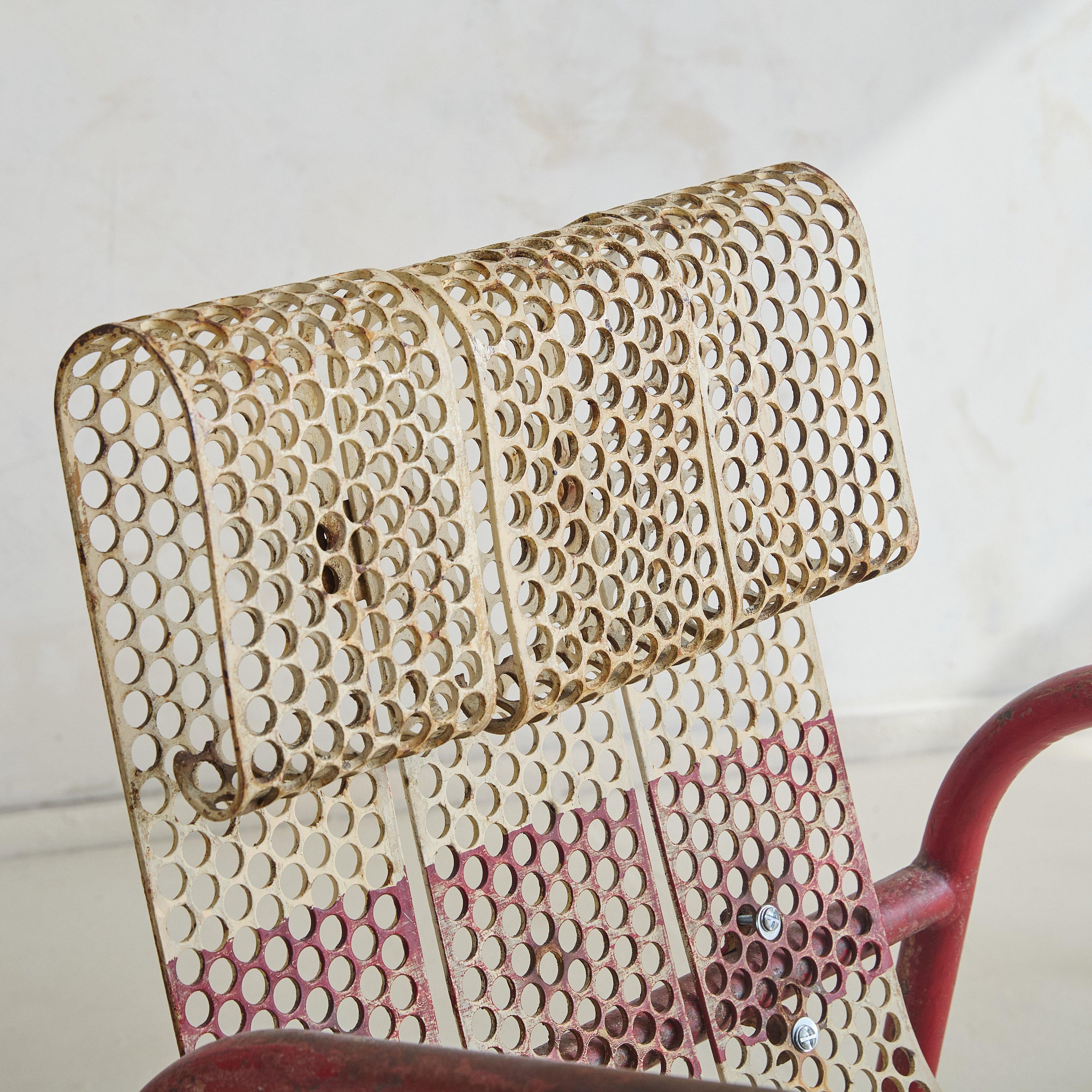 Pair of French Red + White Metal Chairs by Claude Adrien for M.A.M, 1950s In Fair Condition For Sale In Chicago, IL