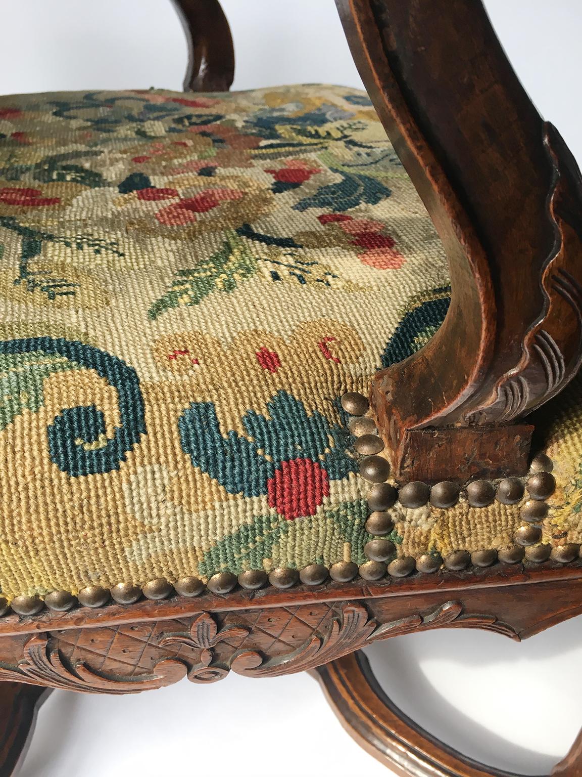 Pair of French Régence Armchairs with Petit Point Embroidery, France, circa 1725 10