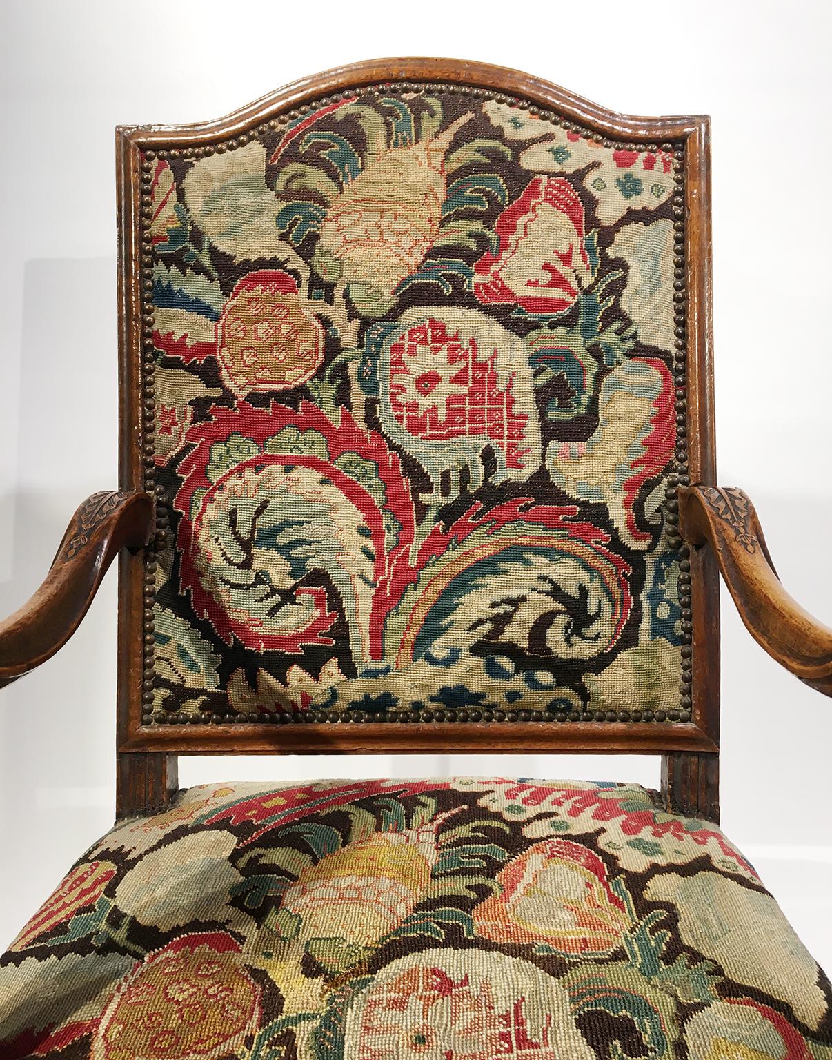 Baroque Pair of French Régence Armchairs with Petit Point Embroidery, France, circa 1725