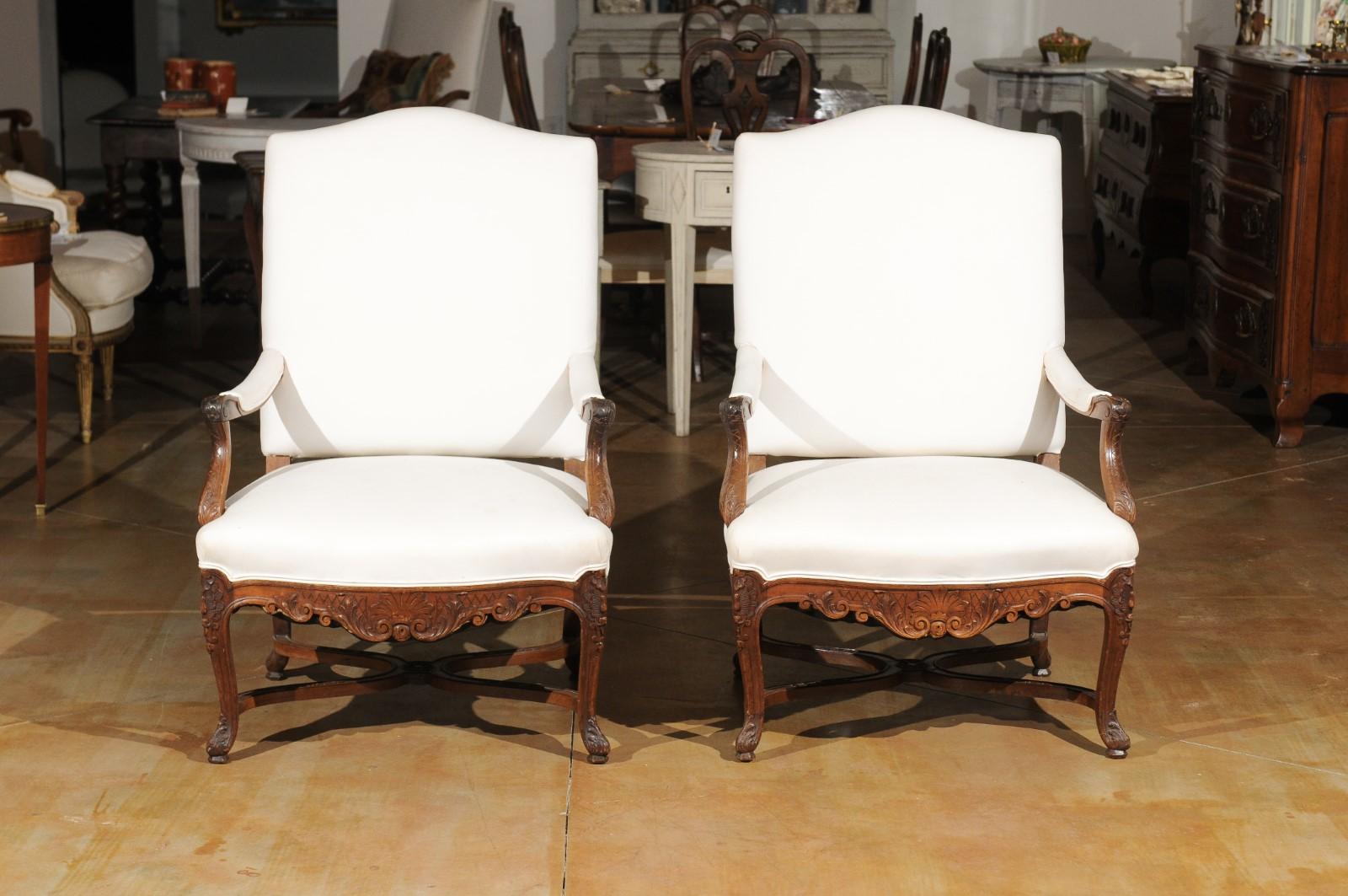 Upholstery Pair of French Régence Style 19th Century Walnut Armchairs with Carved Foliage
