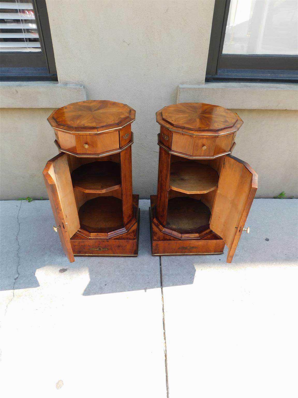 Pair of French Regency Mahogany Foliage Urn Ormolu Cabinet Commodes, Circa 1815 For Sale 1