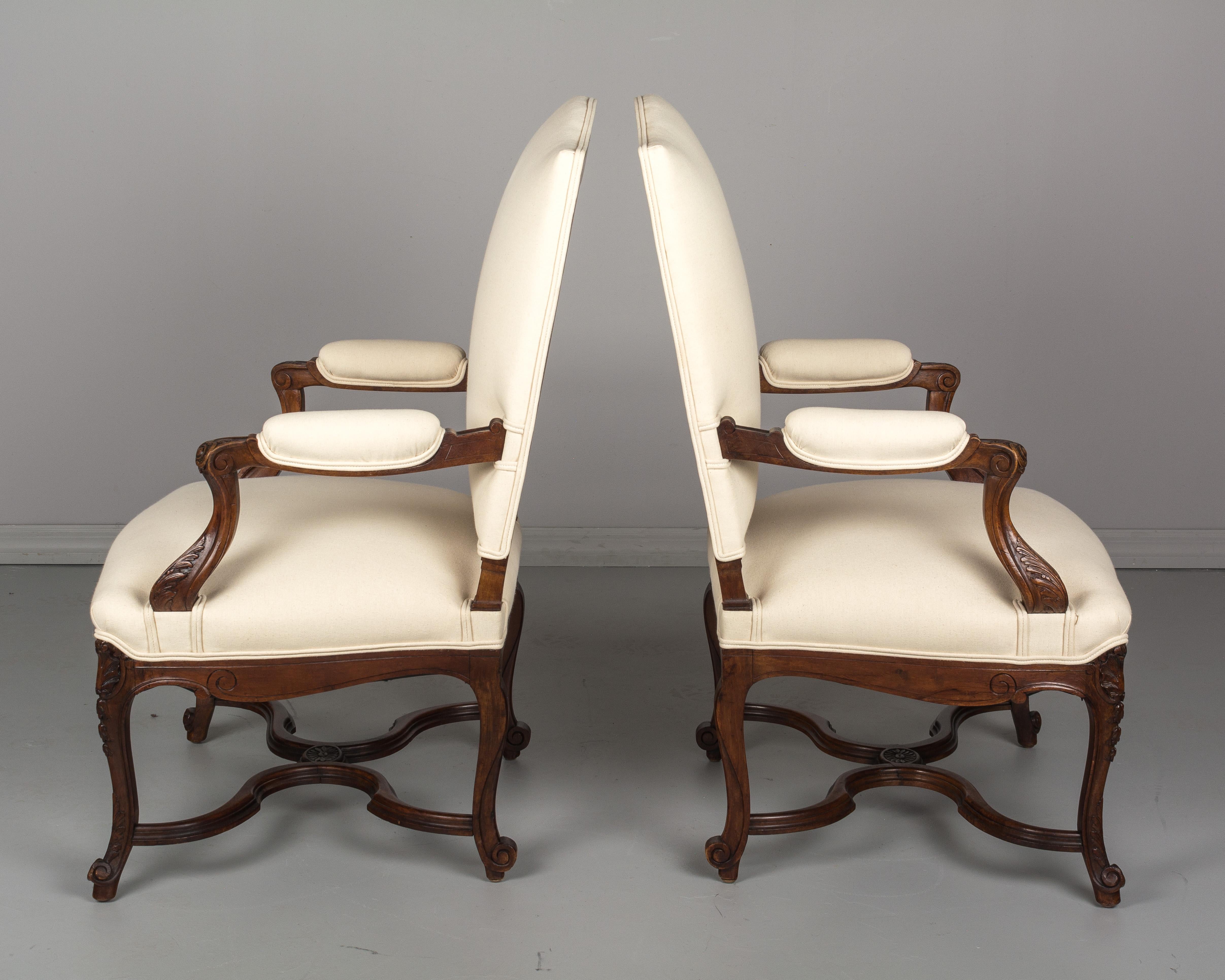 Pair of French Regency Style Fauteuils or Armchairs In Good Condition In Winter Park, FL