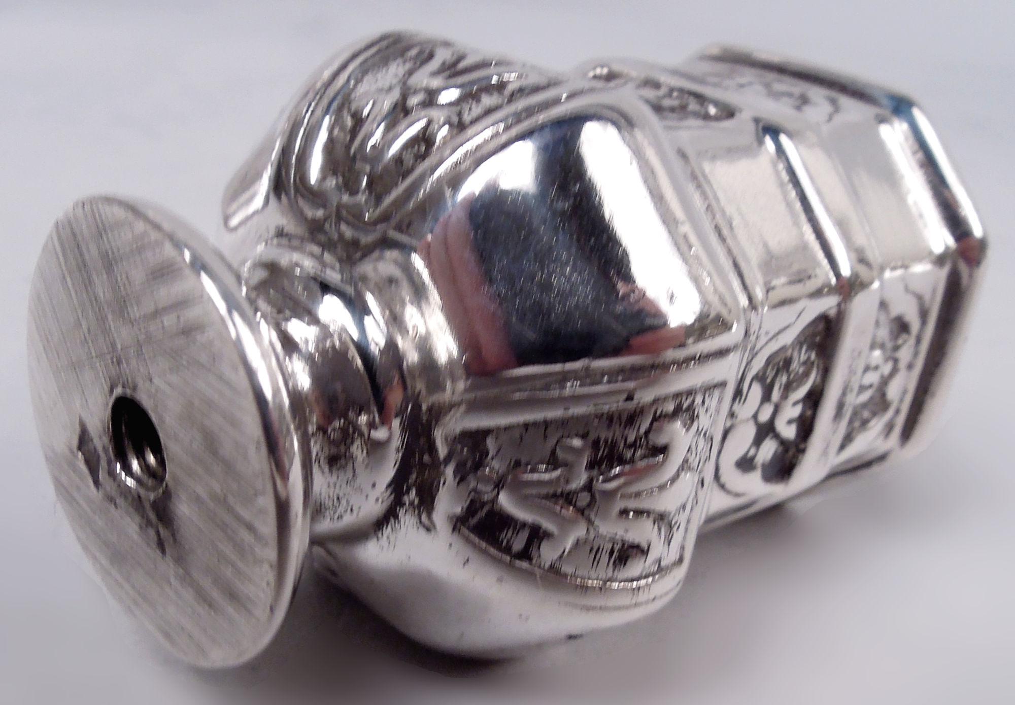 Paire de chandeliers à 5 lumières en argent de style renaissance française en vente 4