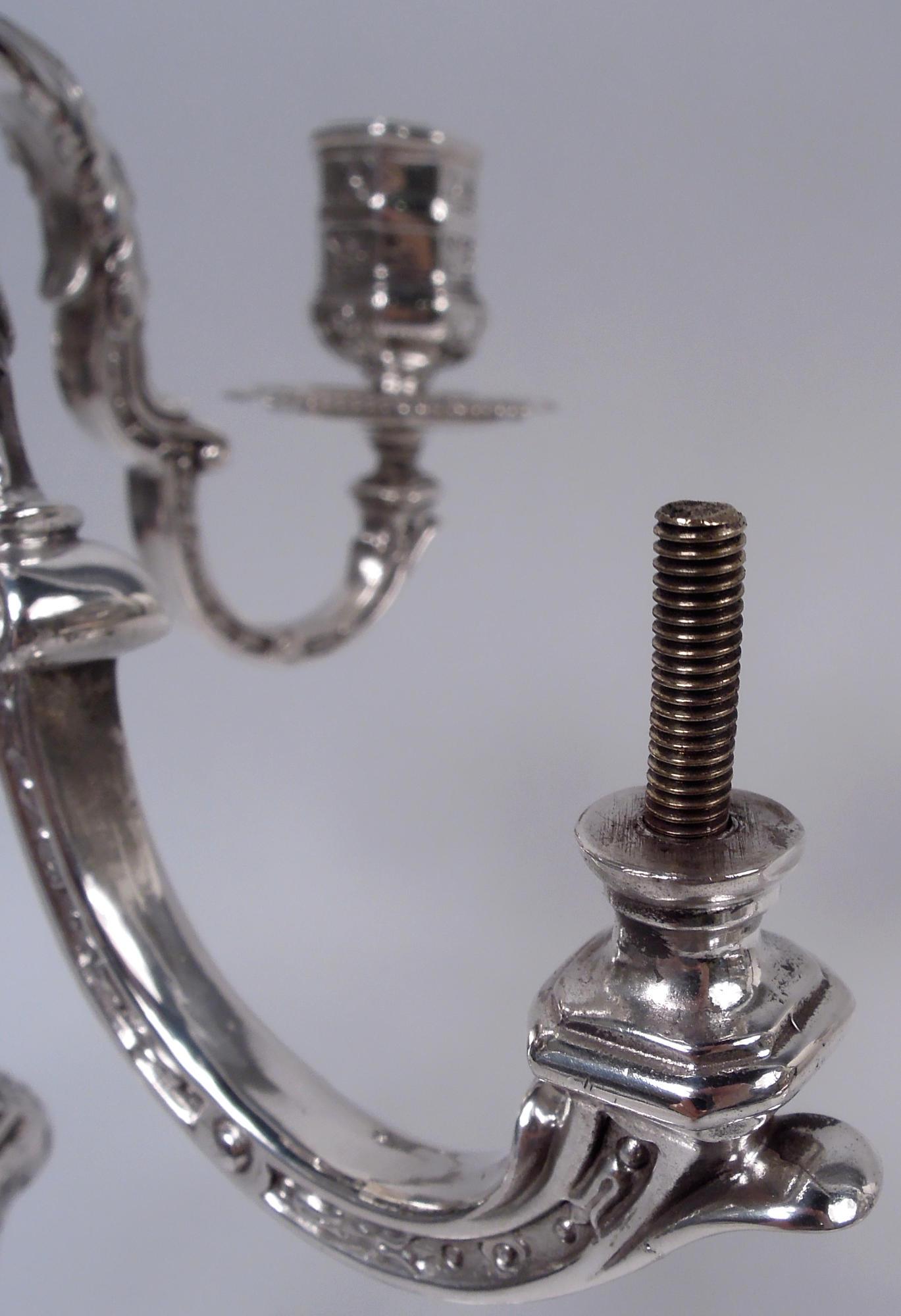 Paire de chandeliers à 5 lumières en argent de style renaissance française en vente 2