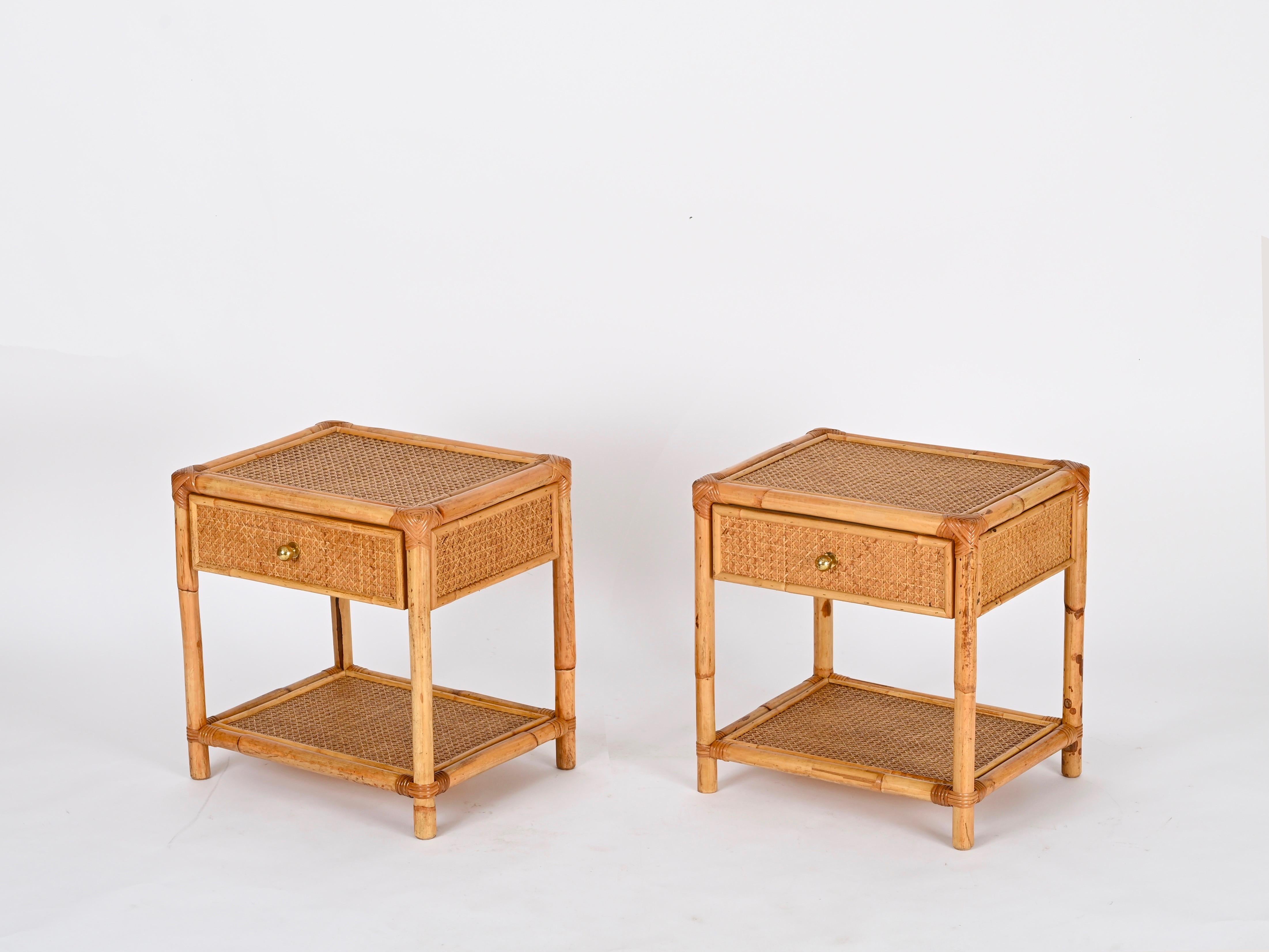 Pair of French Riviera Nightstands in Bamboo Rattan and Brass, Italy 1970s In Good Condition In Roma, IT