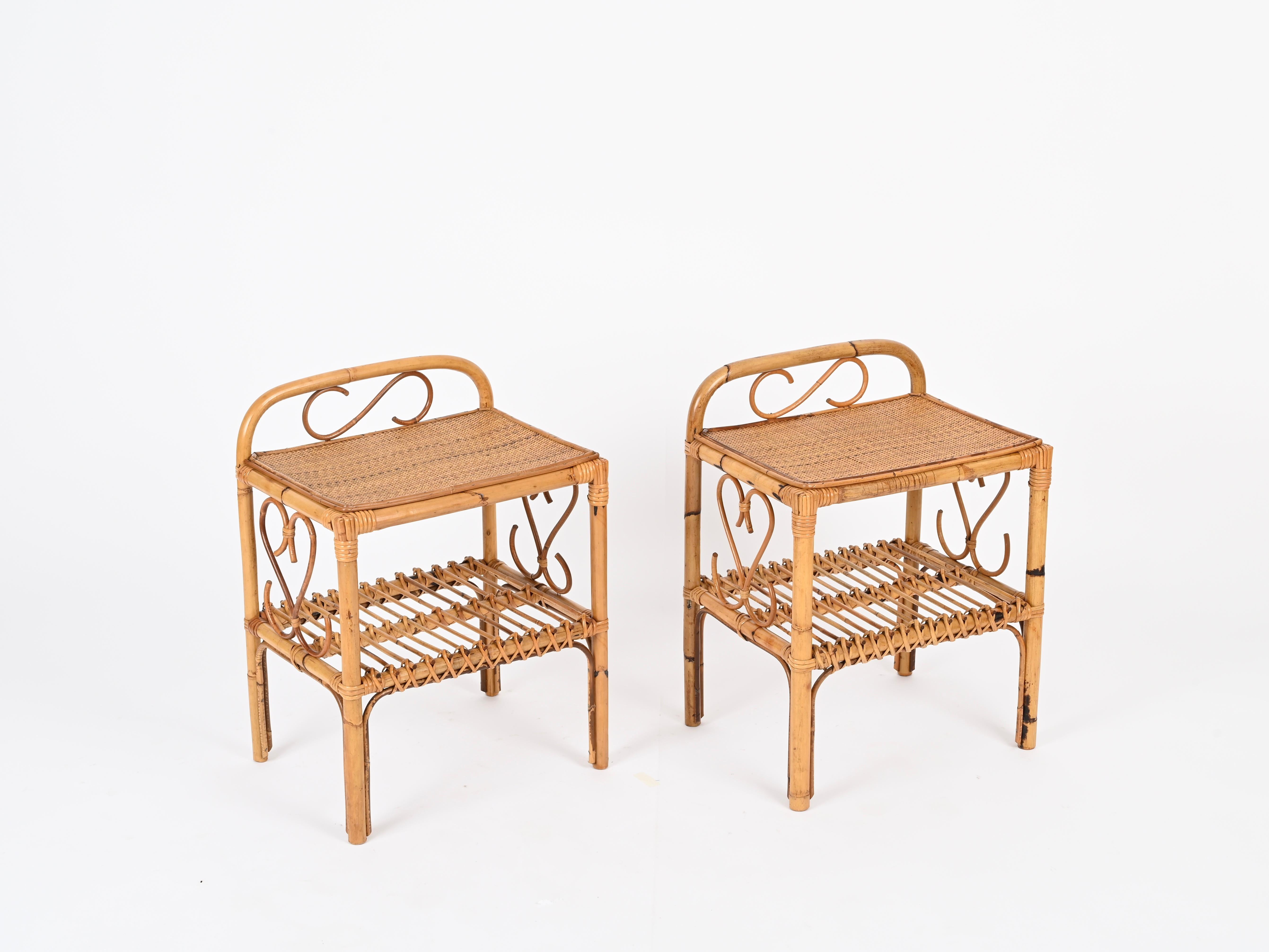 Paire de tables de nuit de la Côte d'Azur en bambou, rotin et osier, Italie, années 1960 en vente 3