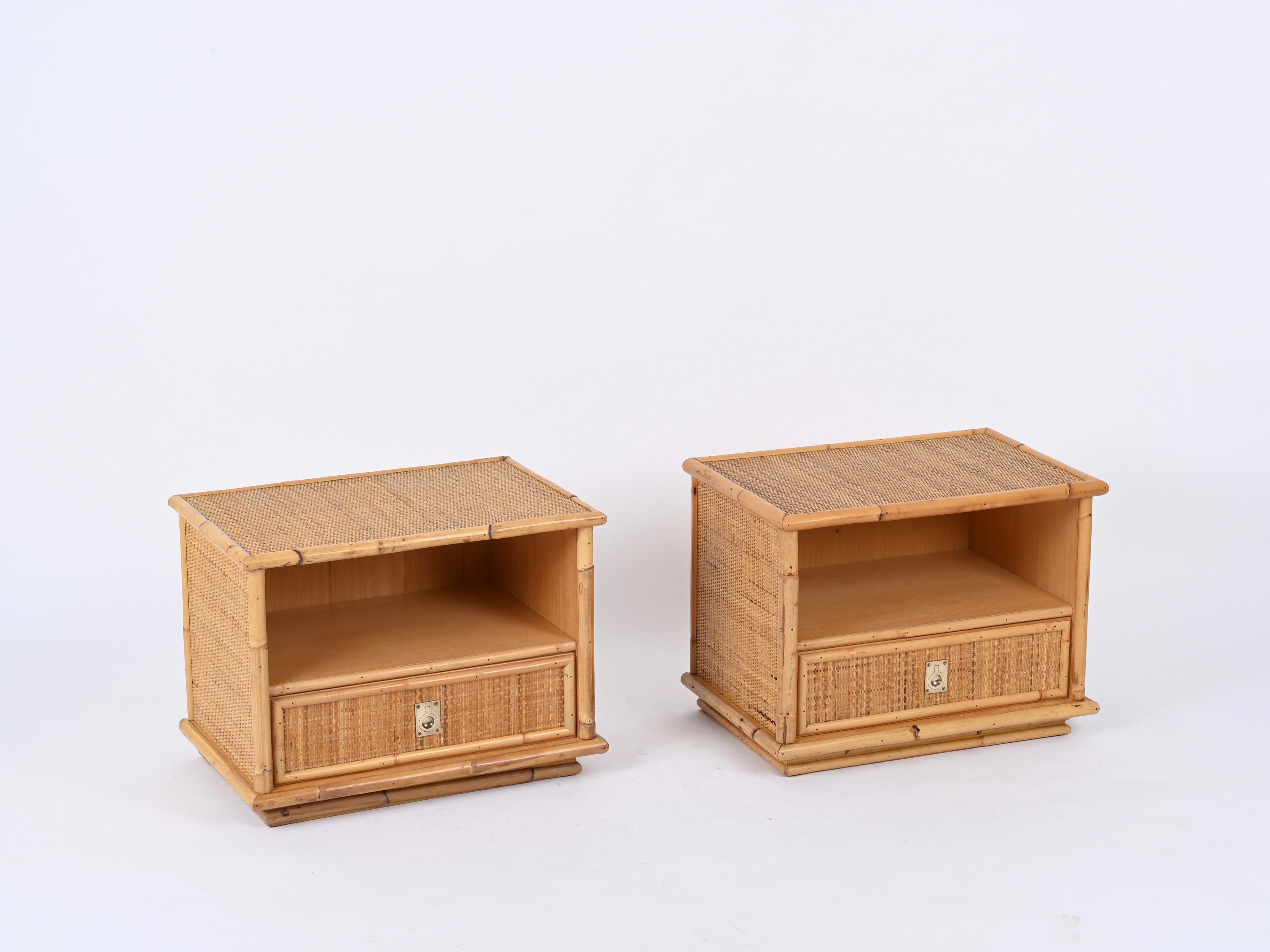 Mid-Century Modern Pair of French Riviera Nightstands in Rattan and Brass, By Dal Vera, Italy 1970s