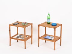 Coppia di comodini o tavolini della Costa Azzurra in bambù e rattan, Italia, 1970